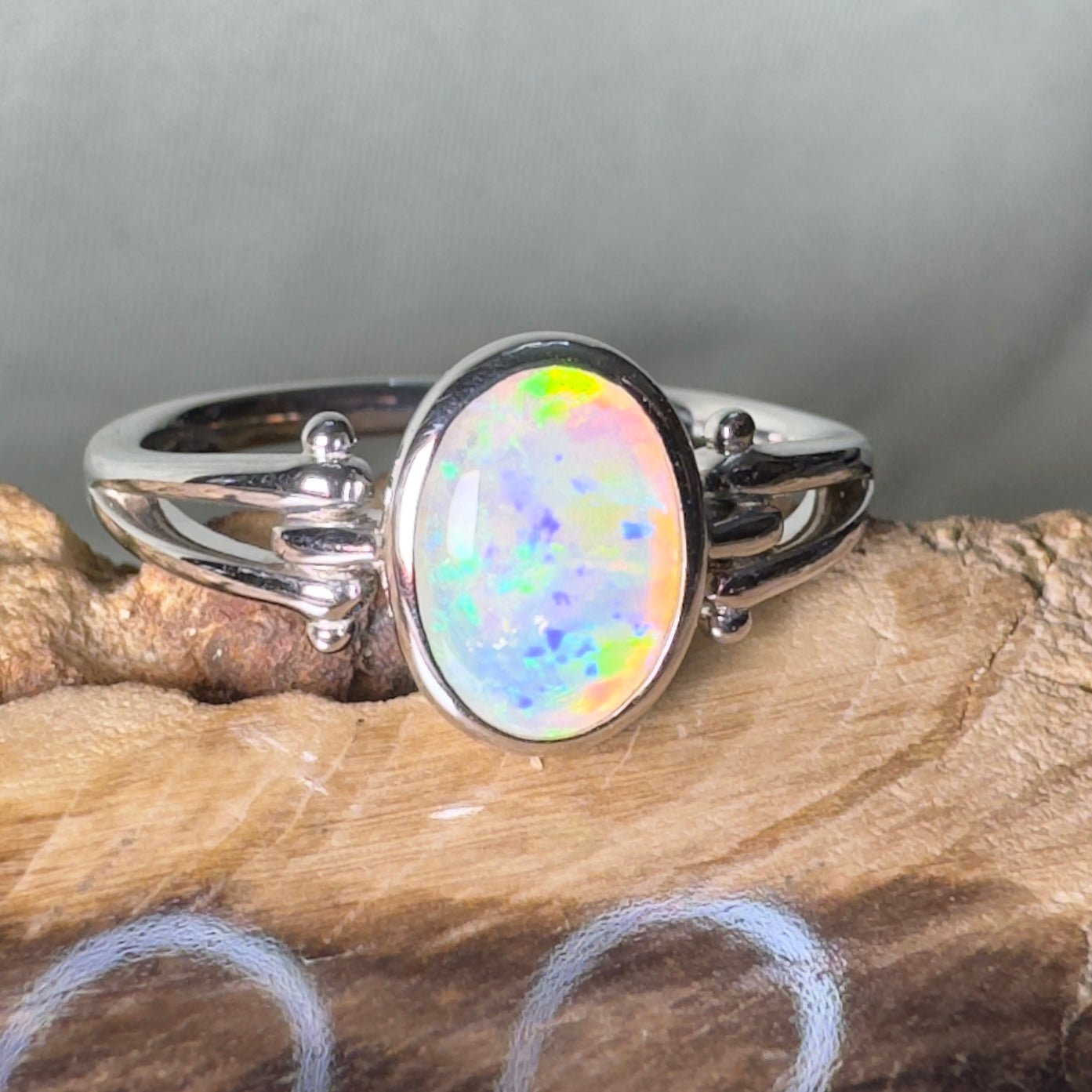 Breakaways Mirage ~ 0.76ct Solid Coober Pedy Opal 925 Silver Ring