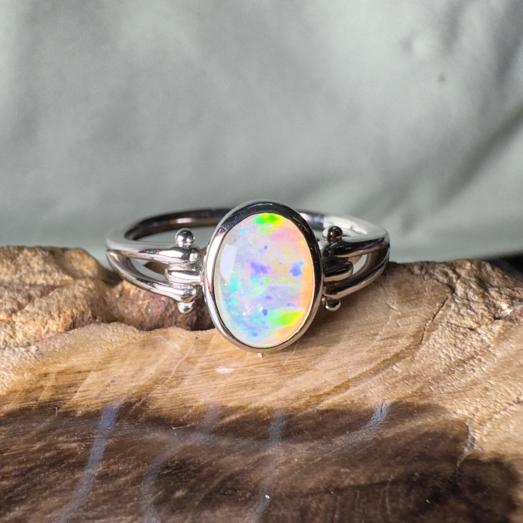 Breakaways Mirage ~ 0.76ct Solid Coober Pedy Opal 925 Silver Ring