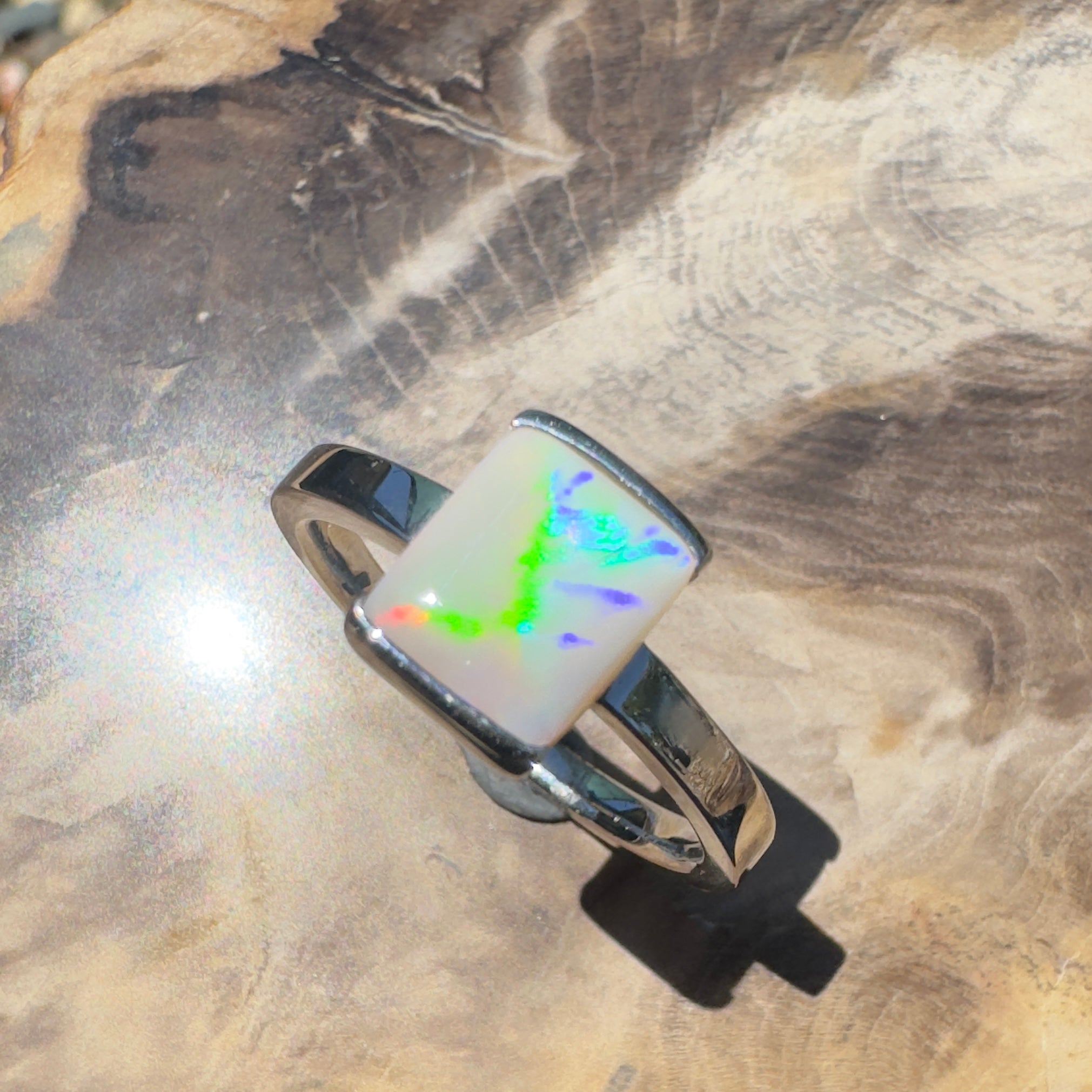Broken Hill Aurora – 1ct Lightning Ridge Opal 925 Silver Ring