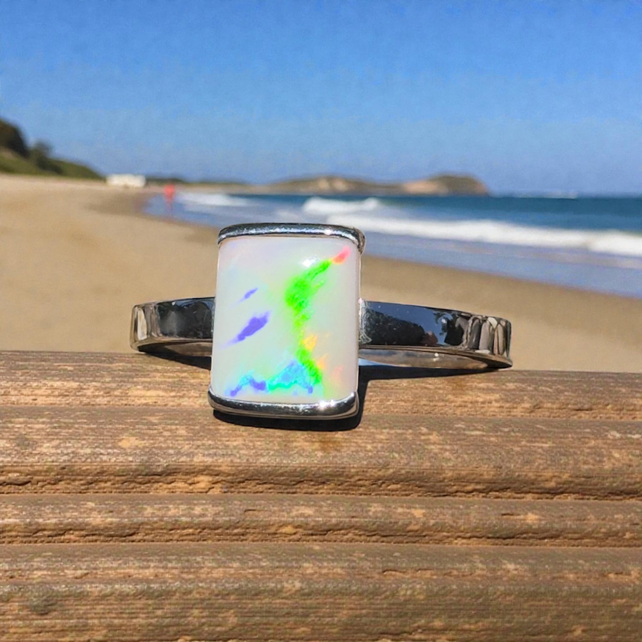 Broken Hill Aurora – 1ct Lightning Ridge Opal 925 Silver Ring