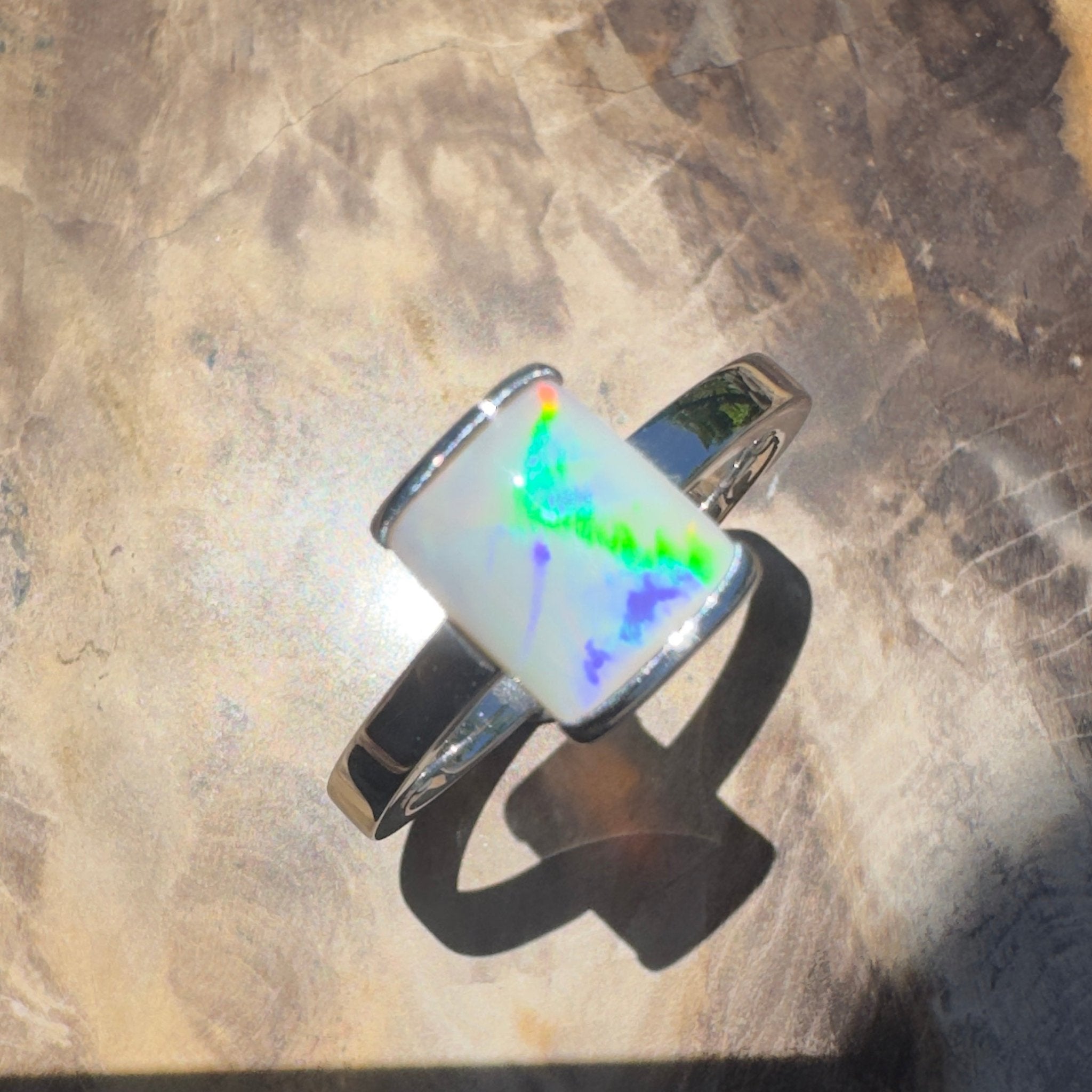 Broken Hill Aurora – 1ct Lightning Ridge Opal 925 Silver Ring