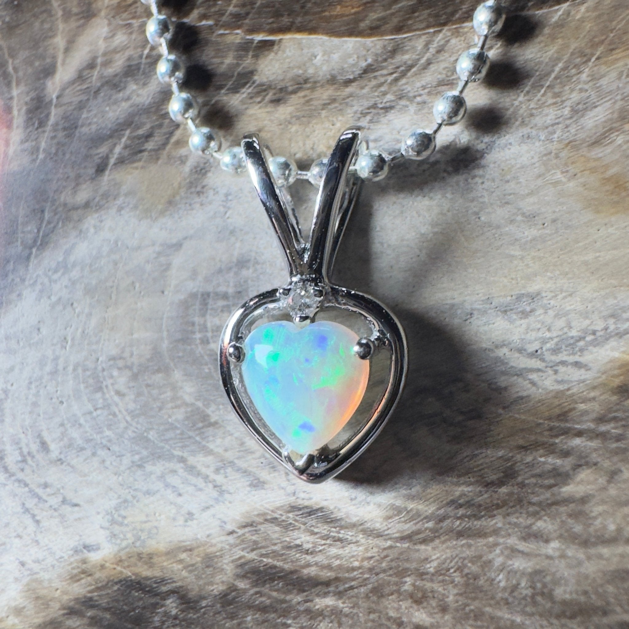 Bruny Isle Heart ~ 0.3ct Coober Pedy Crystal Opal 9ct White Gold Pendant