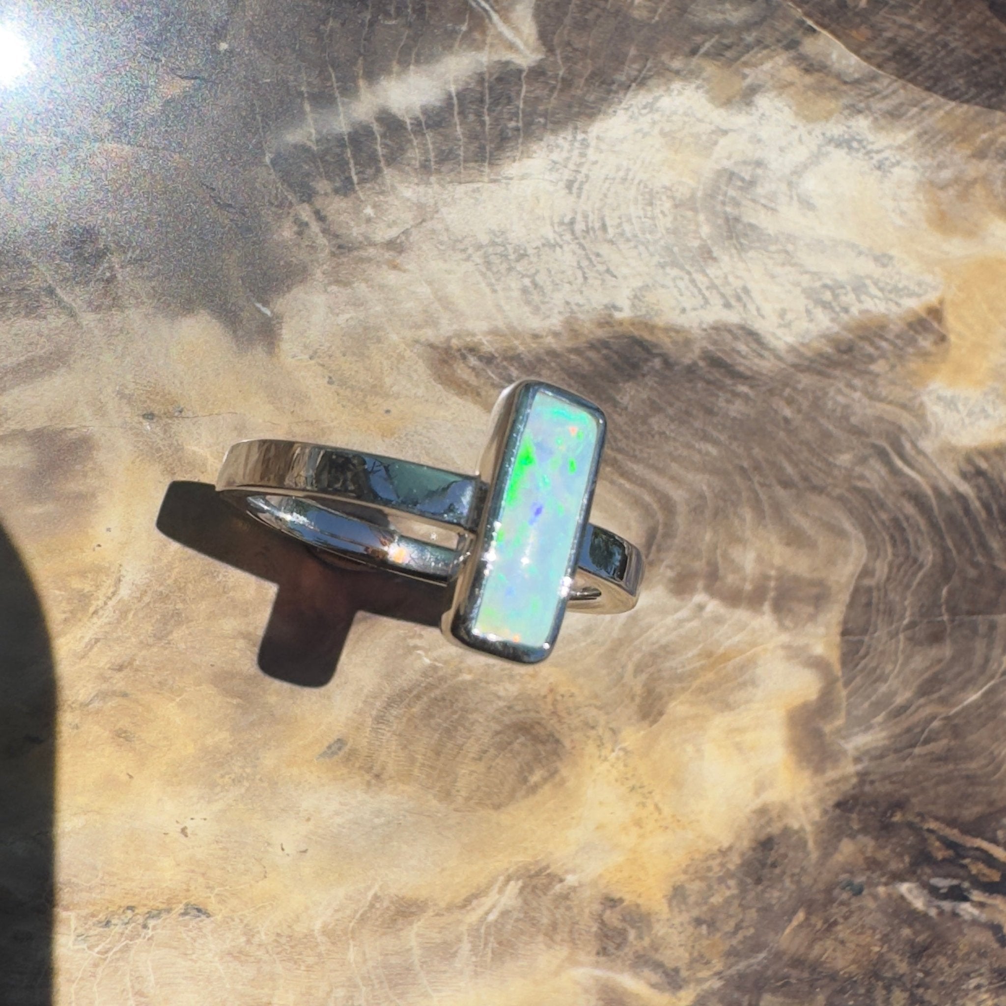 Bruny Tide Glow – 0.9ct Lightning Ridge Crystal Opal 925 Silver Ring