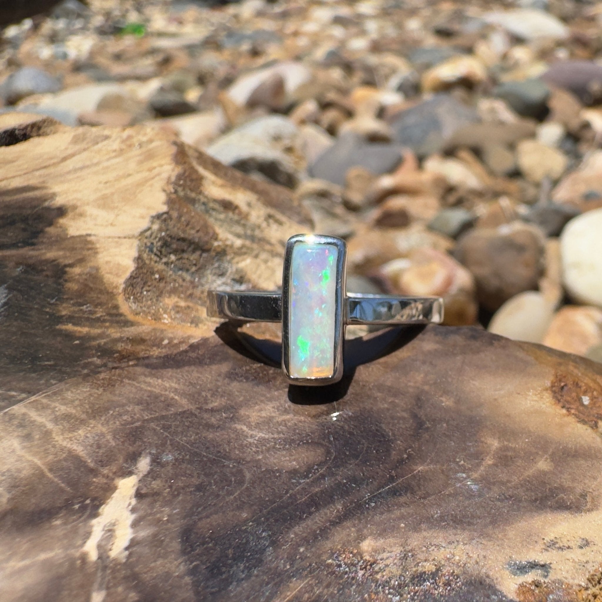 Bruny Tide Glow – 0.9ct Lightning Ridge Crystal Opal 925 Silver Ring