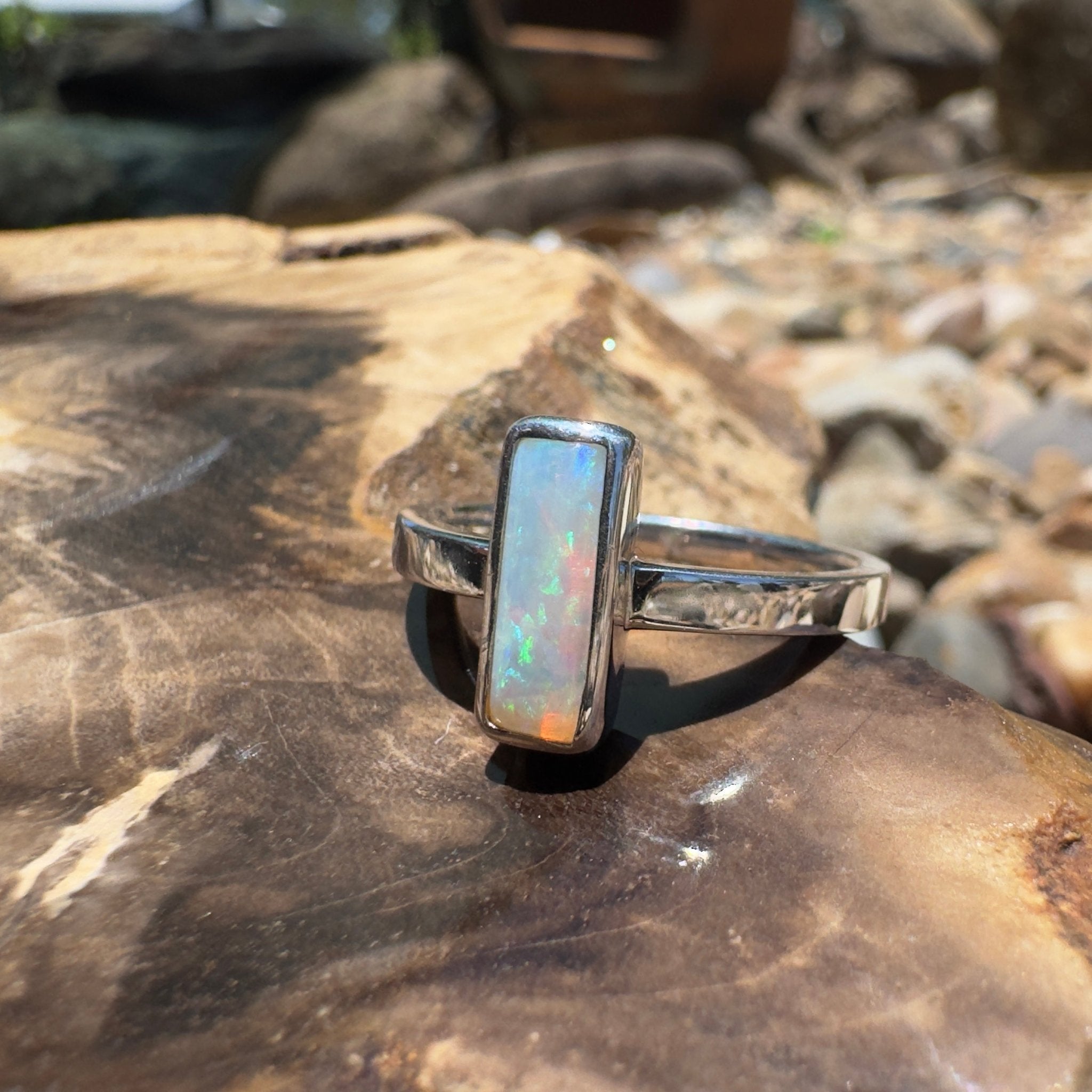 Bruny Tide Glow – 0.9ct Lightning Ridge Crystal Opal 925 Silver Ring