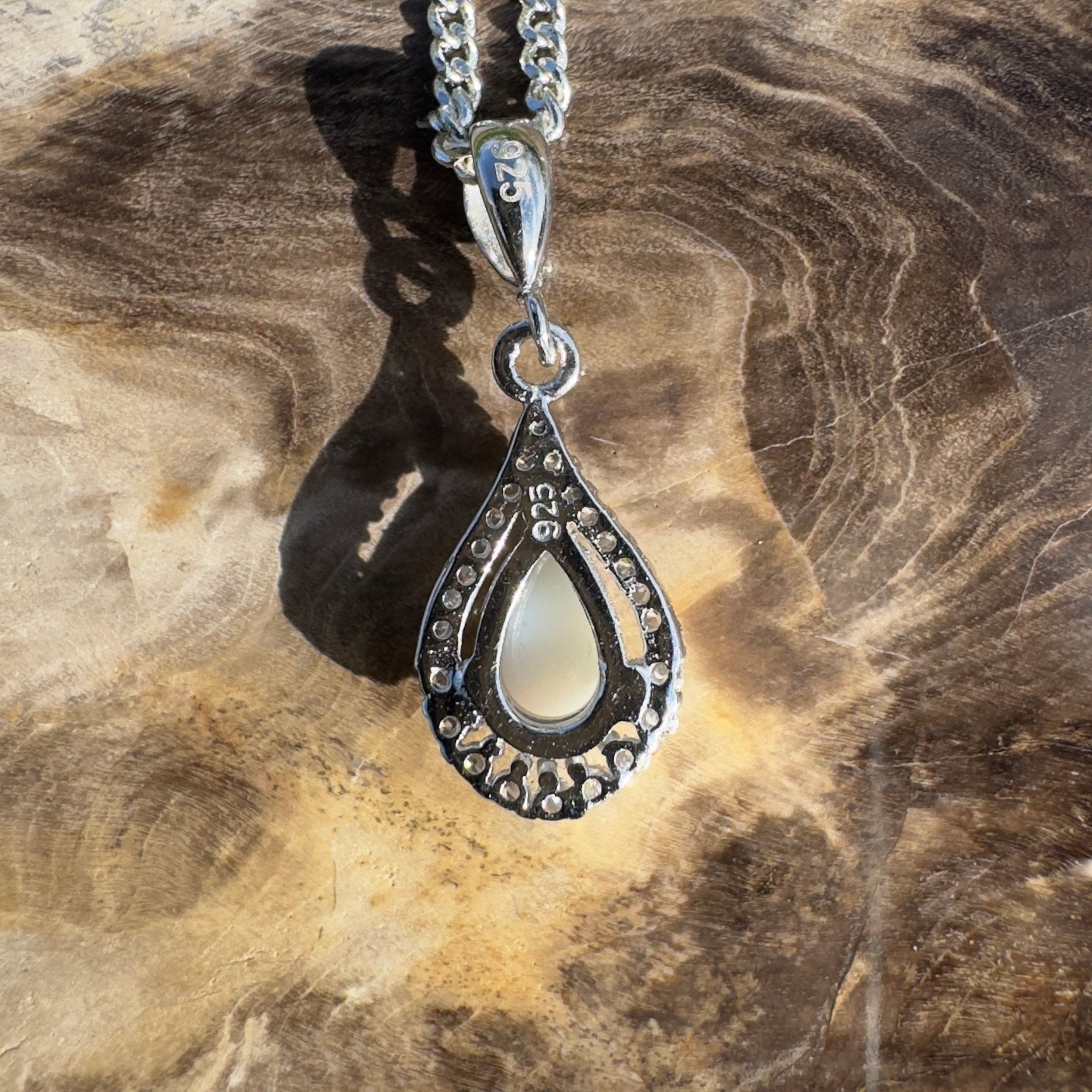 Bunda Mist ~ 0.9ct Solid Coober Pedy Opal 925 Sterling Silver Pendant Necklace