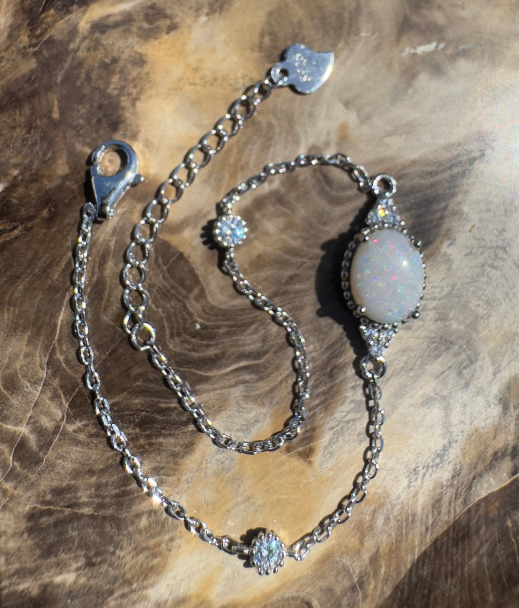 Bungle Bungle Curve - 0.8ct Coober Pedy Opal 925 Silver Bracelet