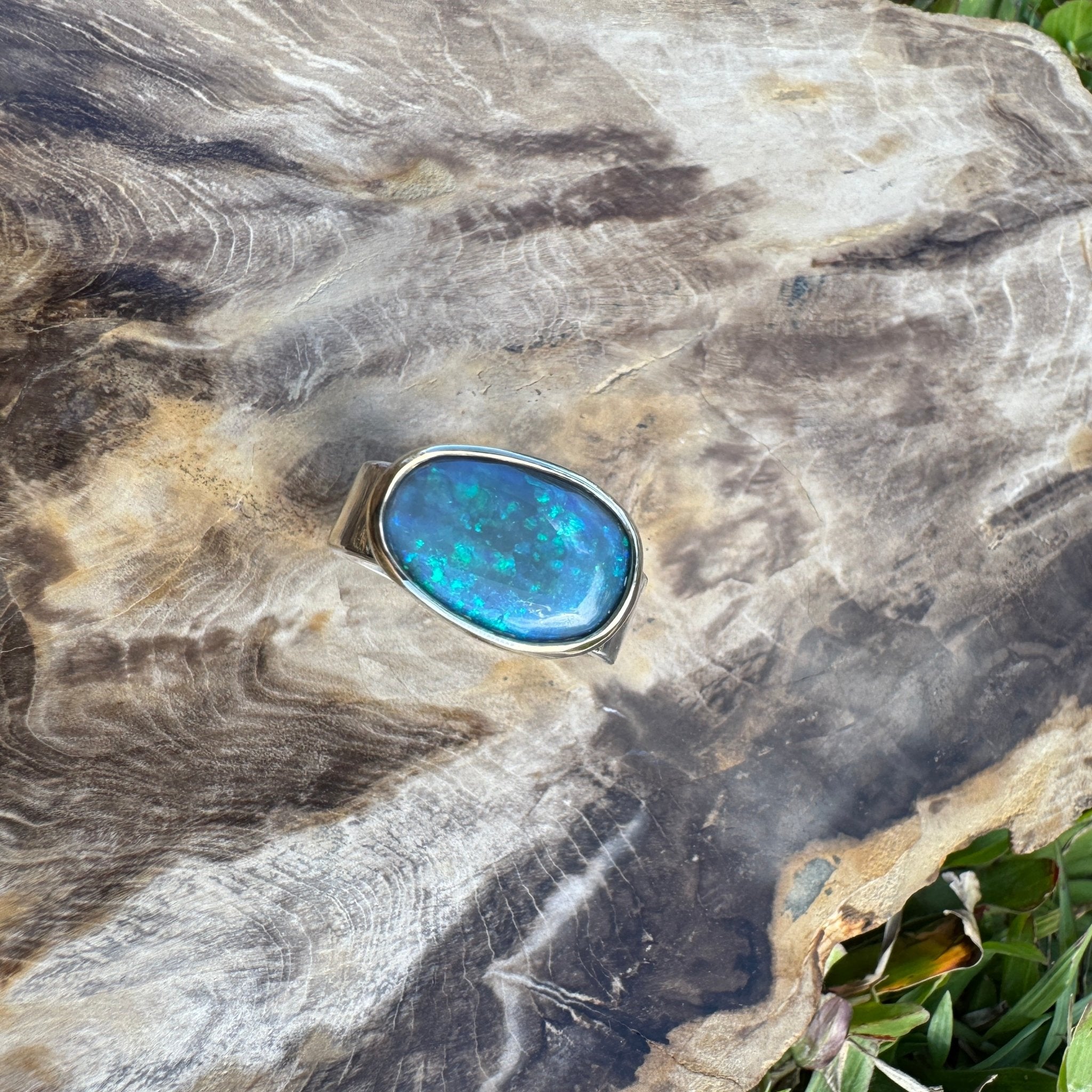 Byron Bay Break - 7.1ct Solid Lightning Ridge Opal Two - Tone 9ct Gold & 925 Sterling Silver Ring