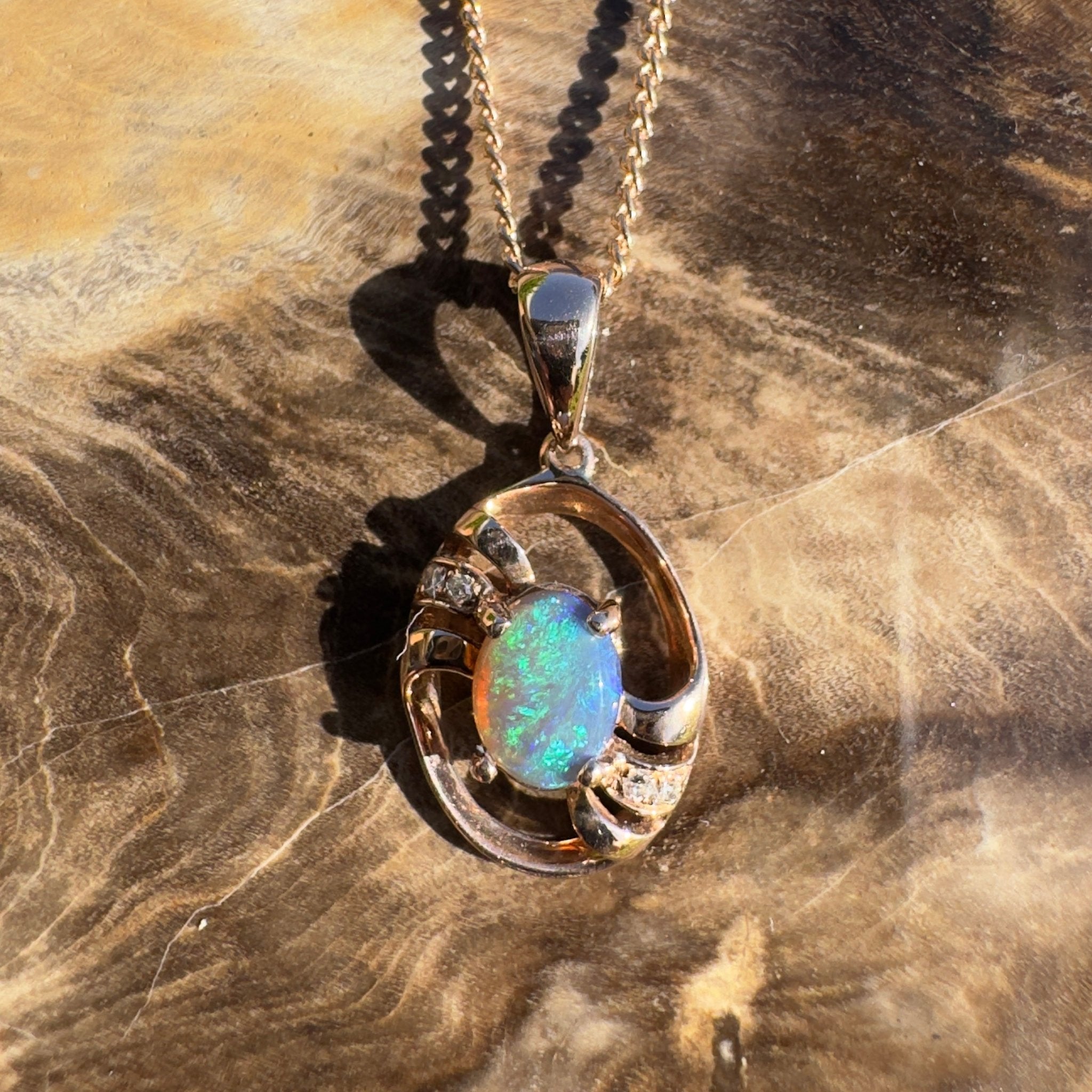 Byron Blush ~ 0.6ct Lightning Ridge Opal solid 9ct Rose Gold