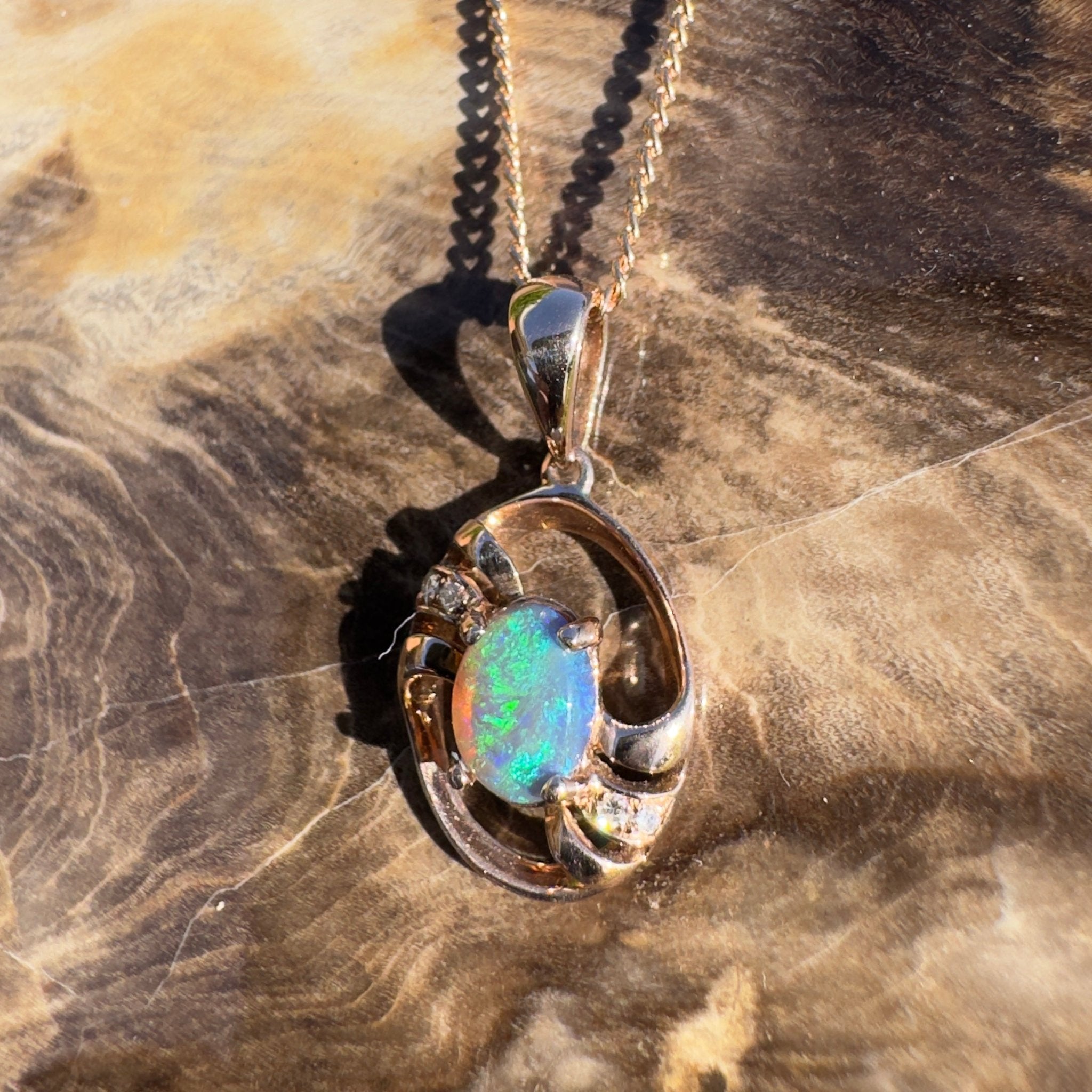 Byron Blush ~ 0.6ct Lightning Ridge Opal solid 9ct Rose Gold