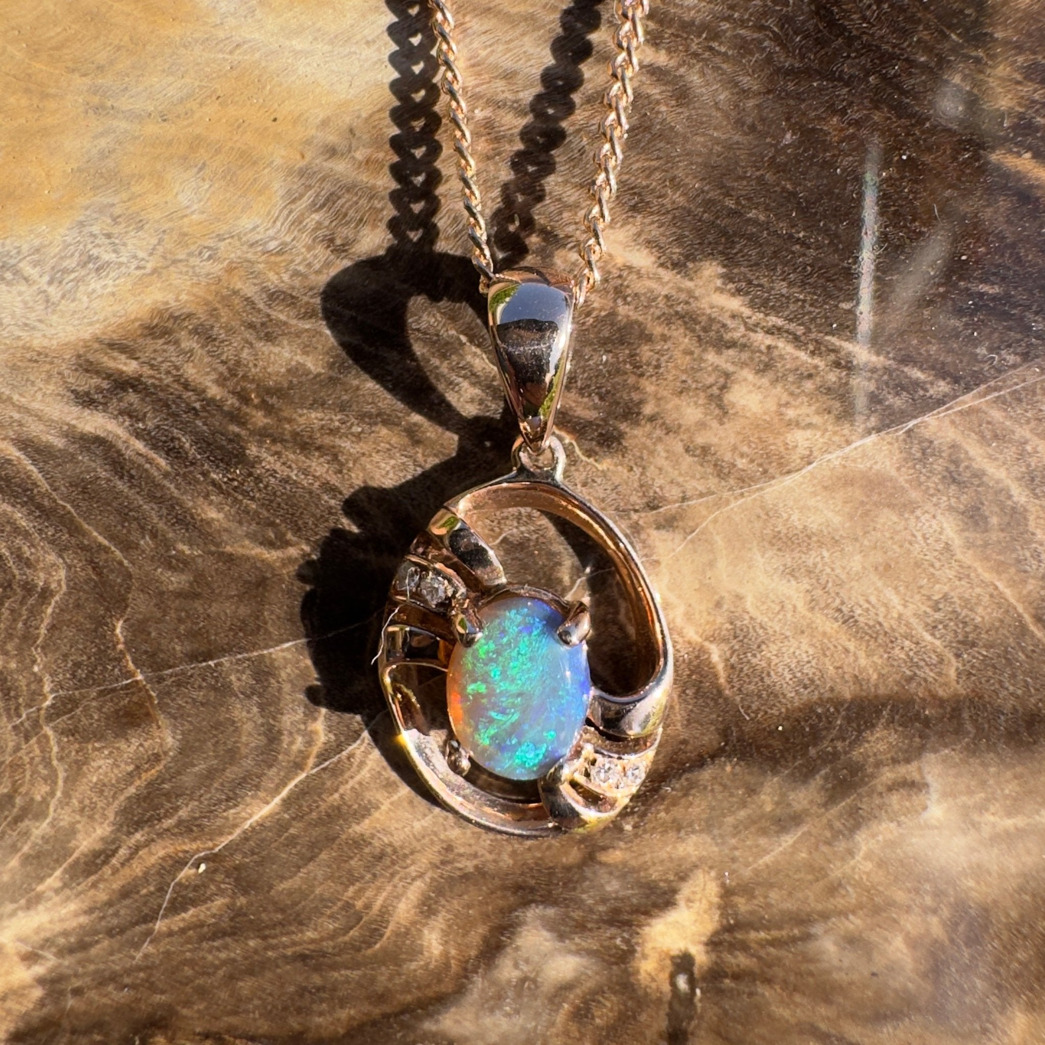 Byron Blush ~ 0.6ct Lightning Ridge Opal solid 9ct Rose Gold