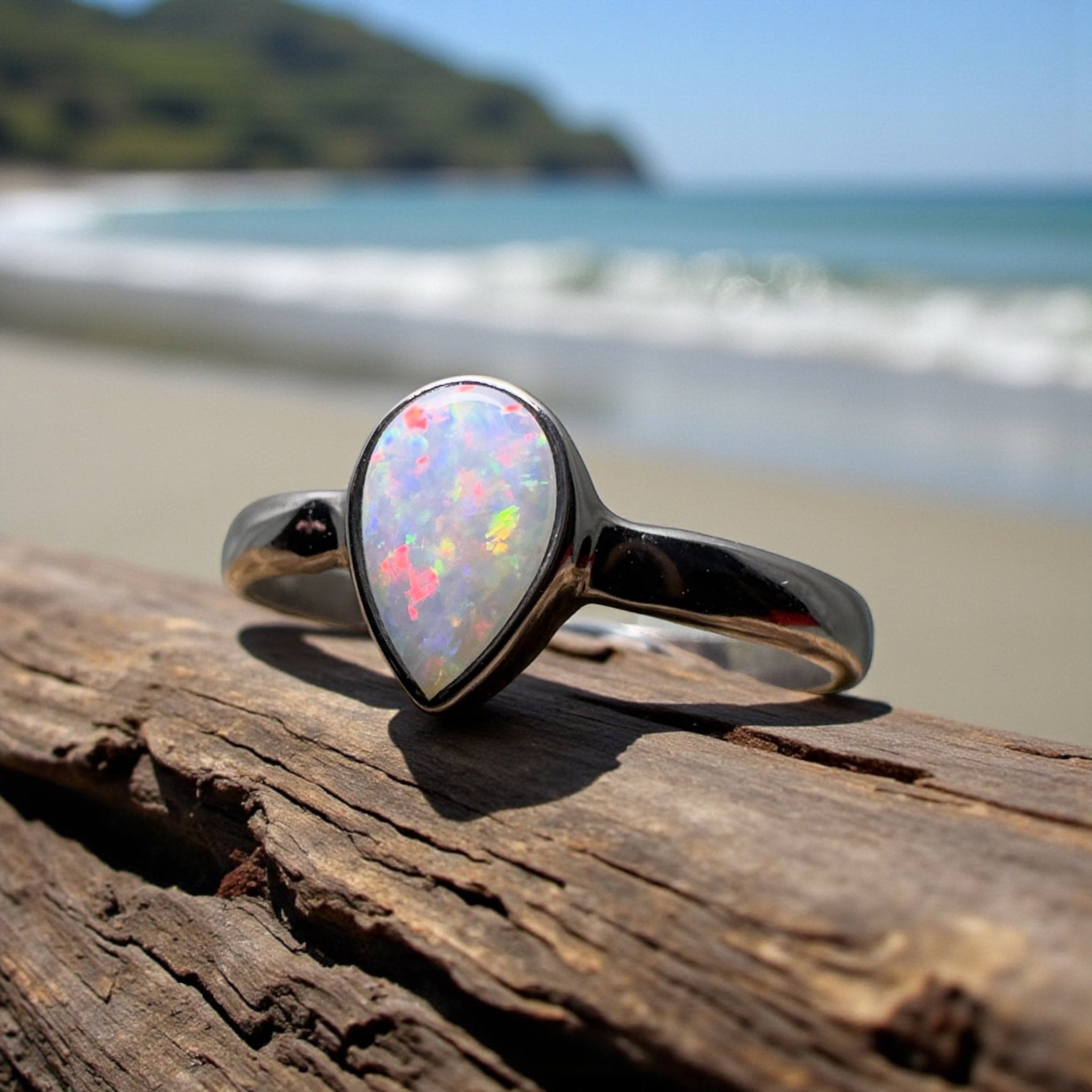 Cape Byron Kaleidoscope – 0.9ct Solid Lightning Ridge Opal 925 Sterling Silver Ring