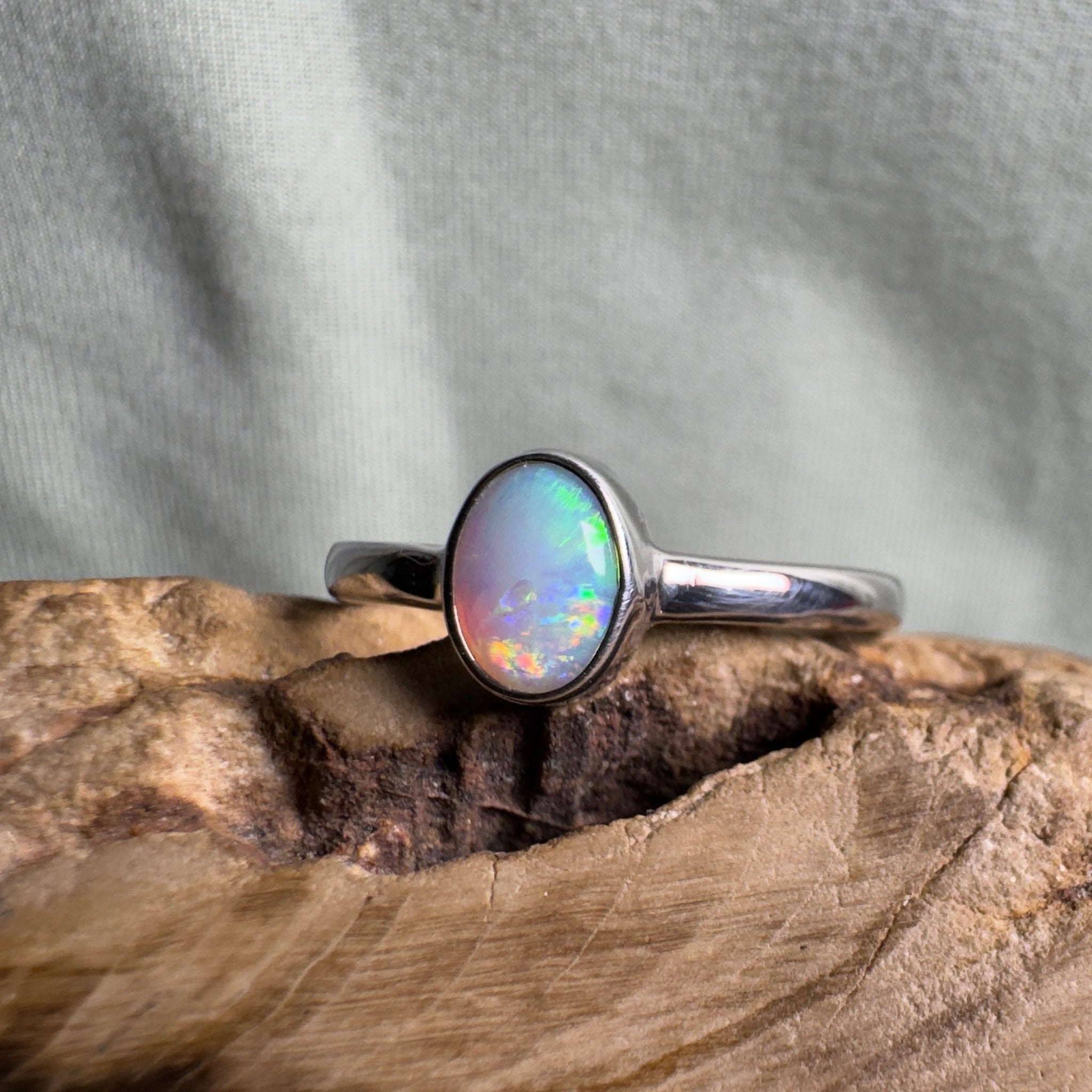 Cape Le Grand Tide – Solid Lightning Ridge Crystal Opal 925 Sterling Silver Ring