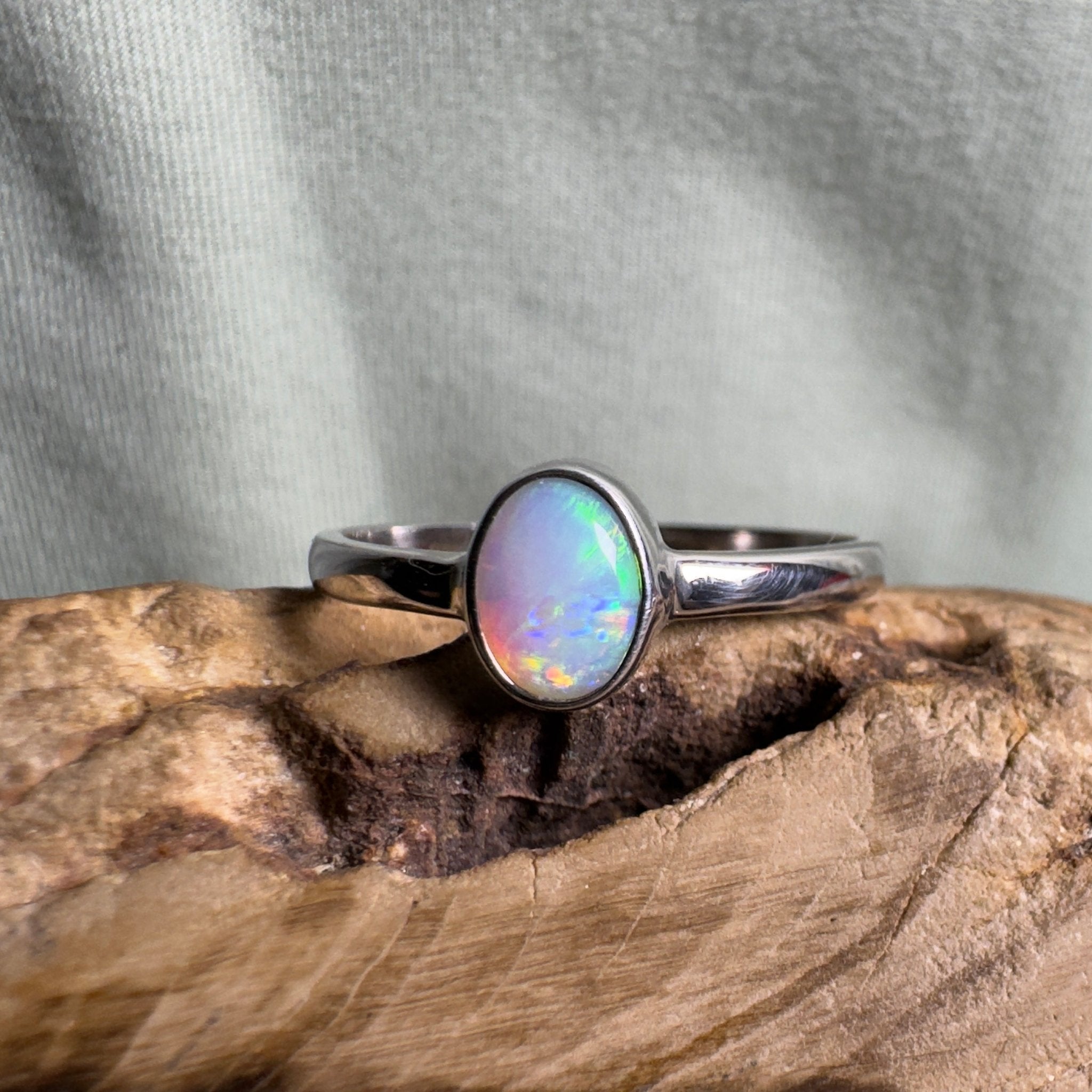 Cape Le Grand Tide – Solid Lightning Ridge Crystal Opal 925 Sterling Silver Ring