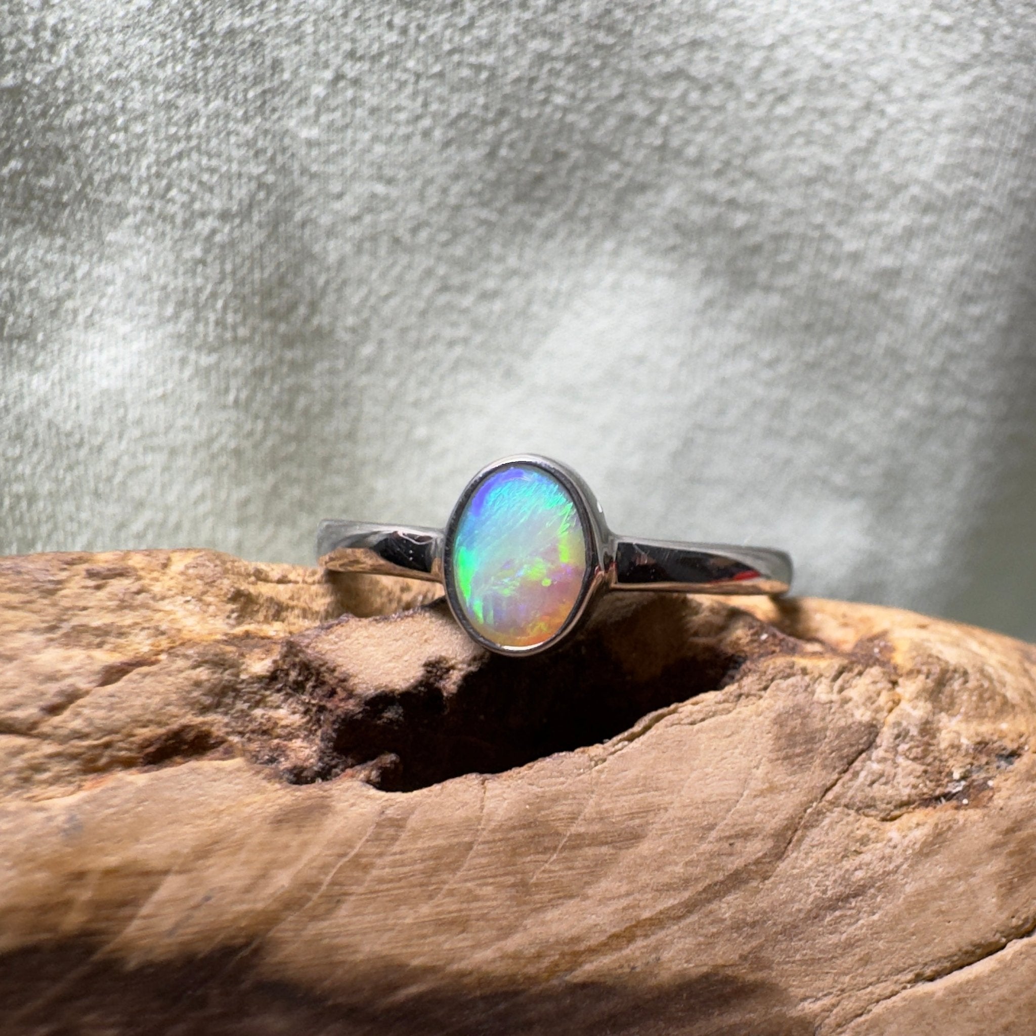 Cape Le Grand Tide – Solid Lightning Ridge Crystal Opal 925 Sterling Silver Ring