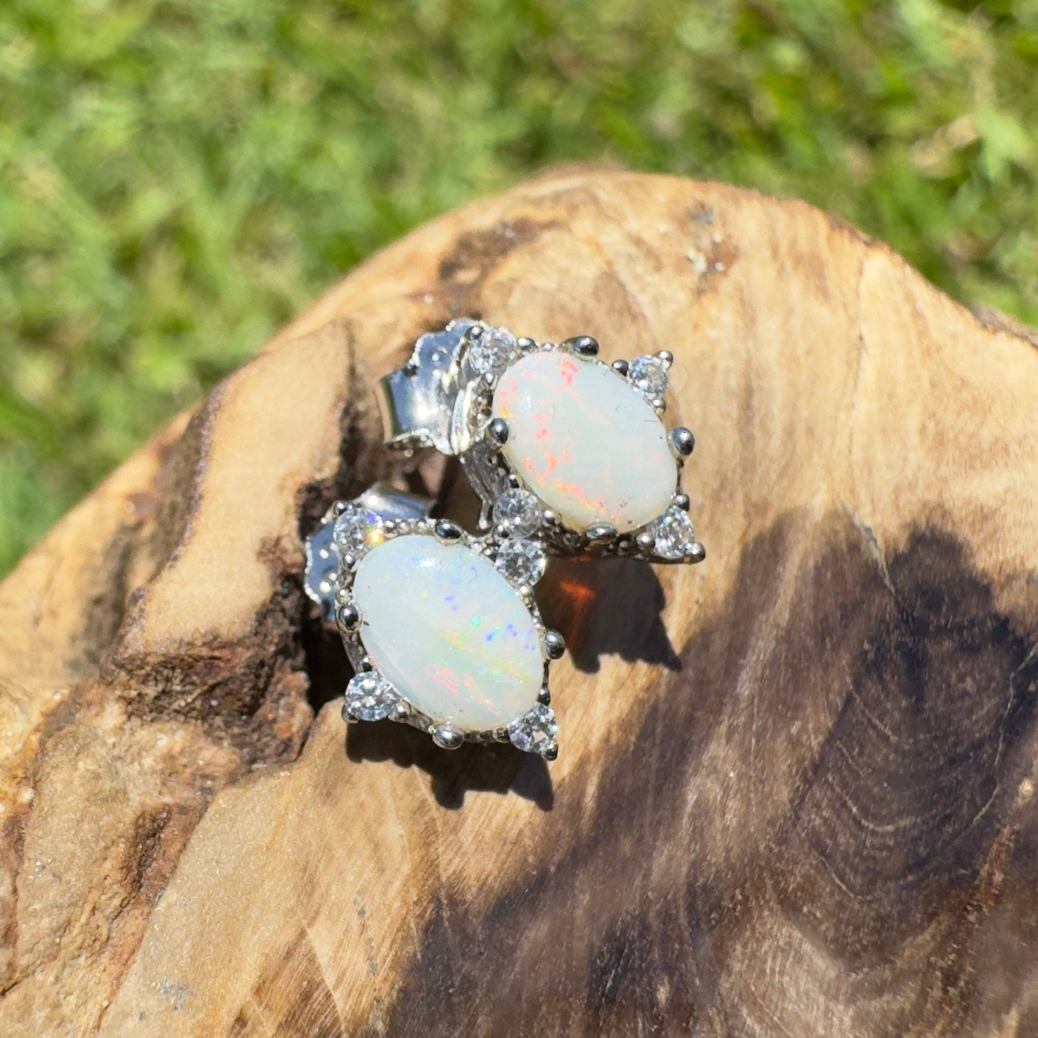 Cape Leveque Glint - 0.6ct Coober Pedy Opal 925 Silver Earrings