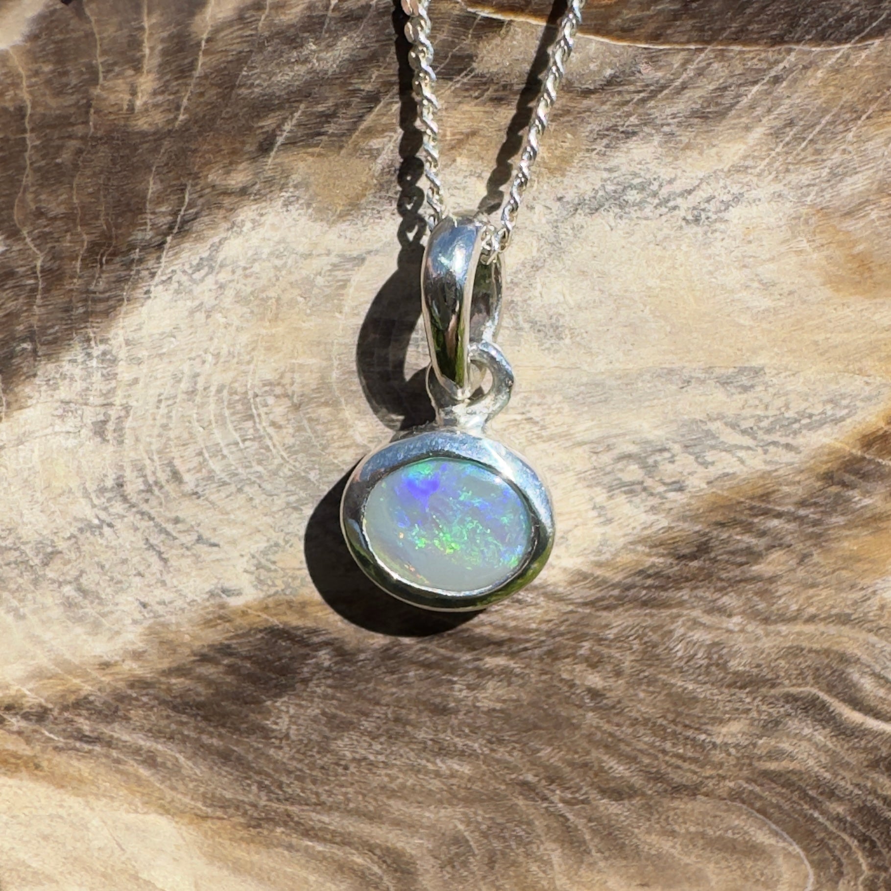 Cape Peron Drift ~ 0.4ct Lightning Ridge Opal 925 Silver Pendant