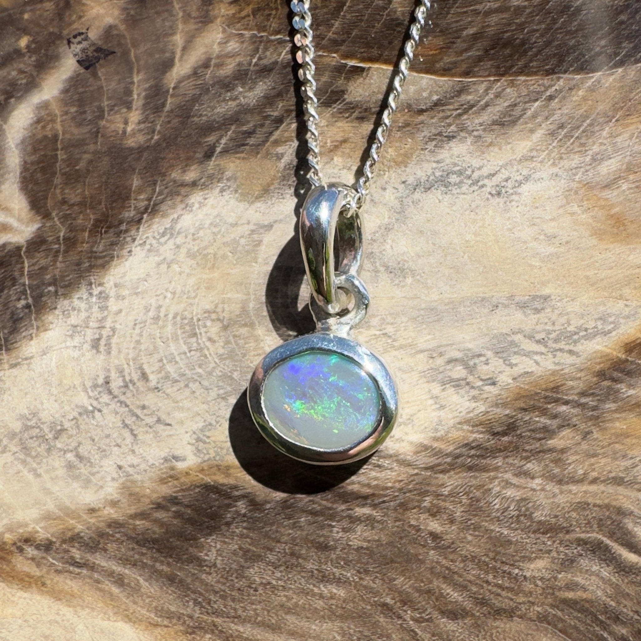 Cape Peron Drift ~ 0.4ct Lightning Ridge Opal 925 Silver Pendant