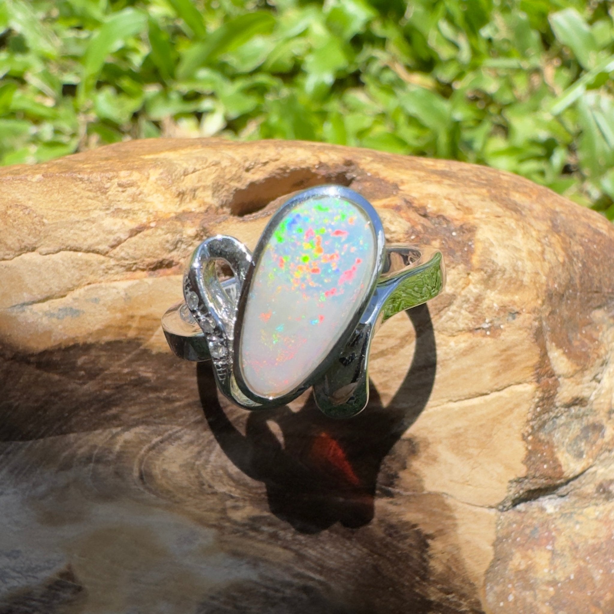 Cape Range Lumiere ~ 2.4ct Solid Coober Pedy Opal 925 Silver Ring
