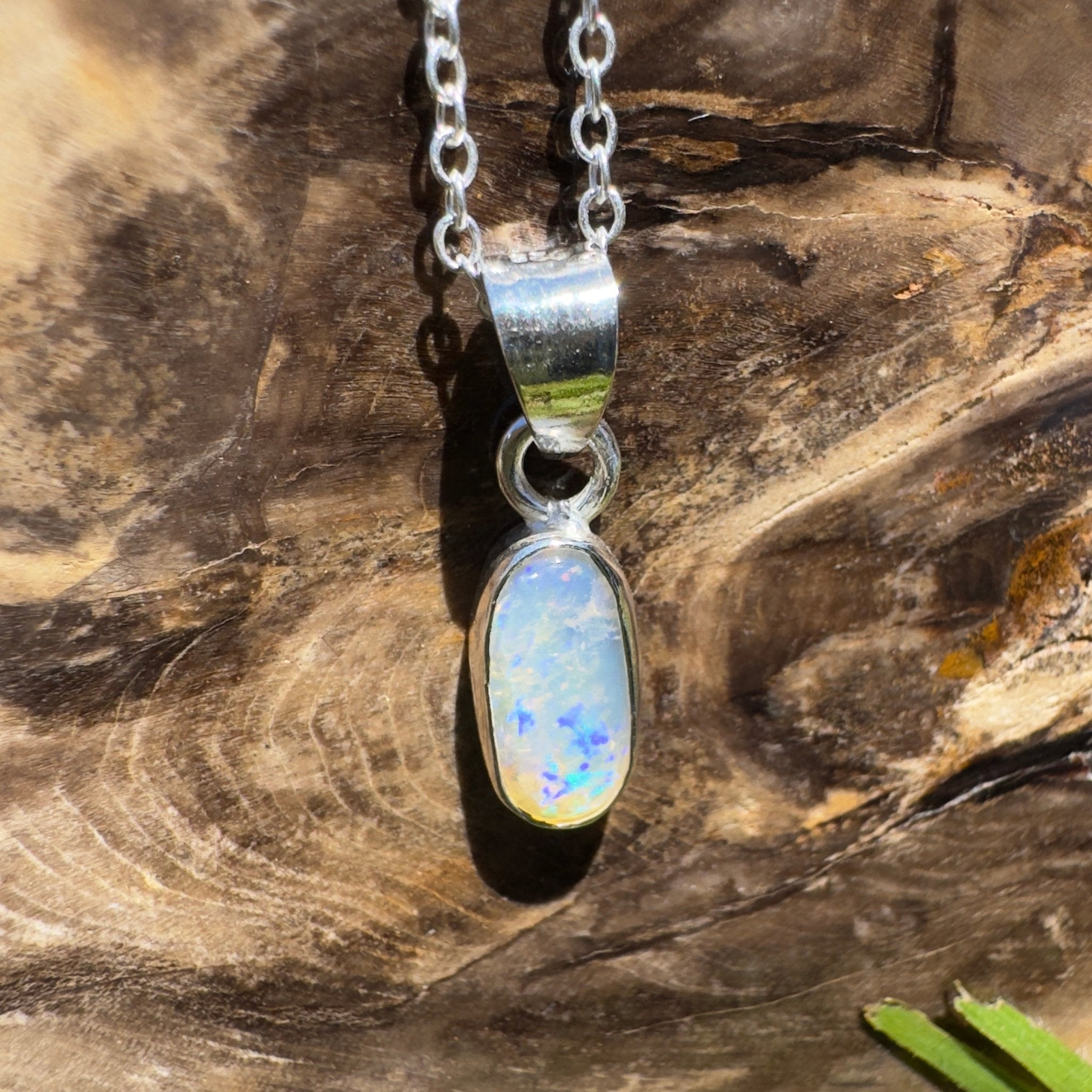 Cape Somerset Waters – 1ct Lightning Ridge Opal Pendant