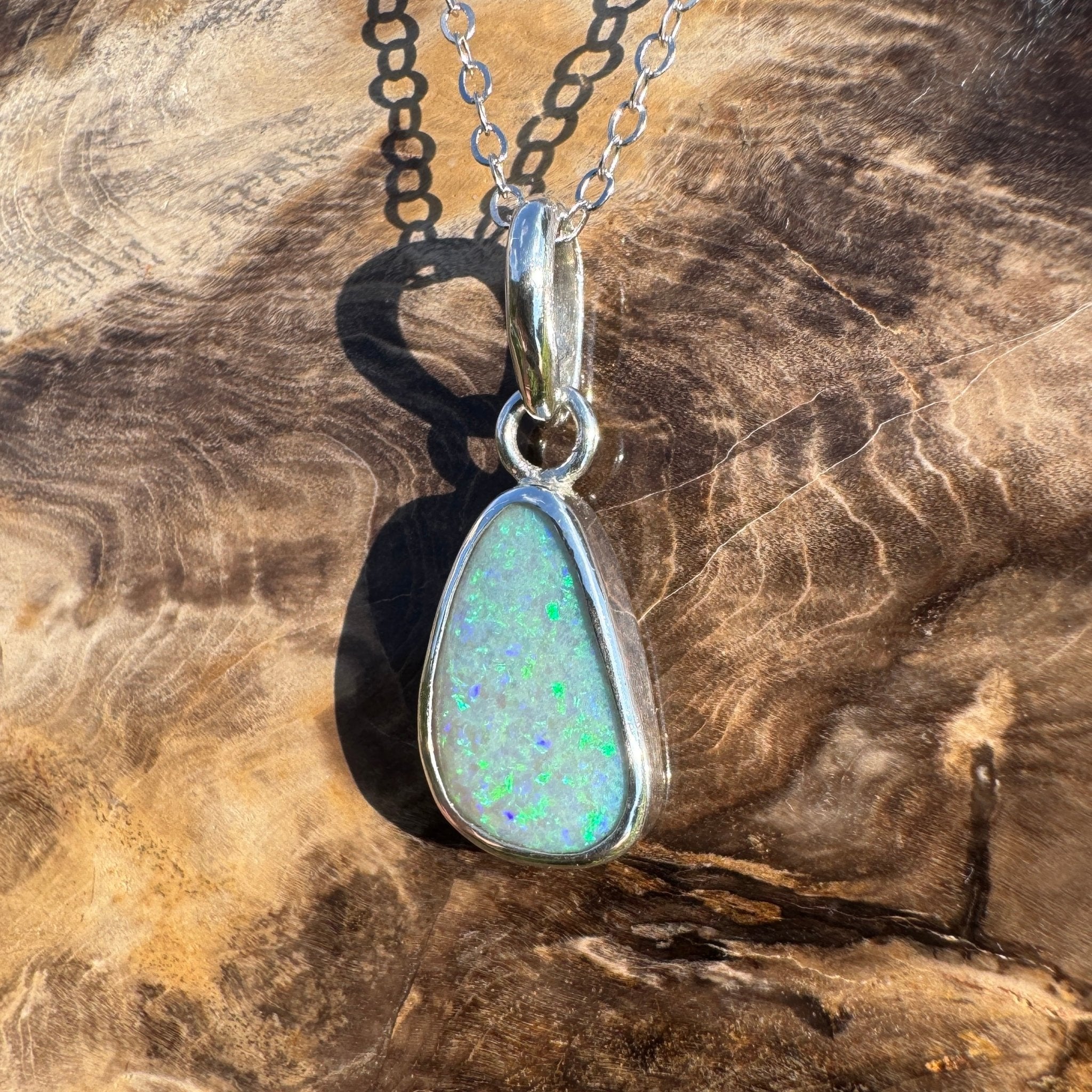 Cape Woolamai Waves – 2.8ct Solid Lightning Ridge Opal 925 Sterling Silver Pendant Necklace