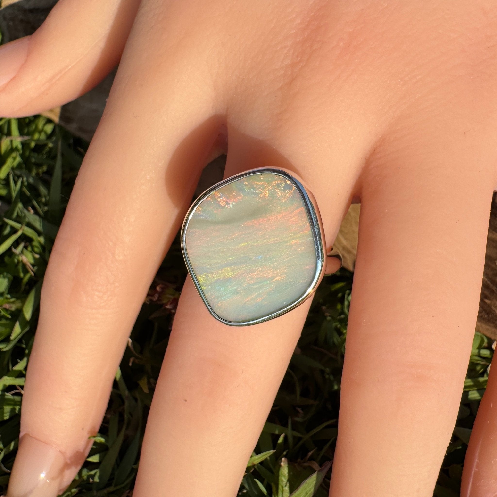 Cape York Blaze ~ 4.4ct Lightning Ridge Solid Opal 925 Silver Ring