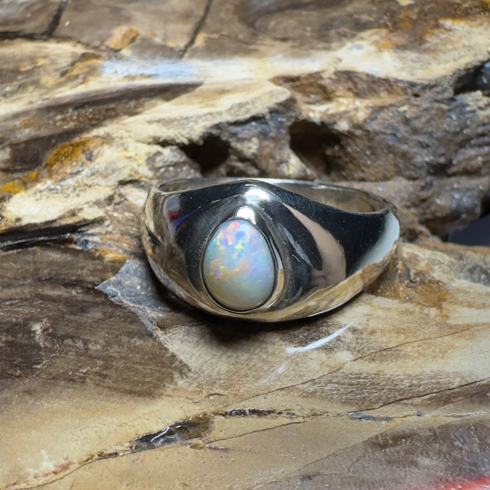 Clifton Breeze ~ 0.6ct Solid Lightning Ridge Opal 925 Silver Ring