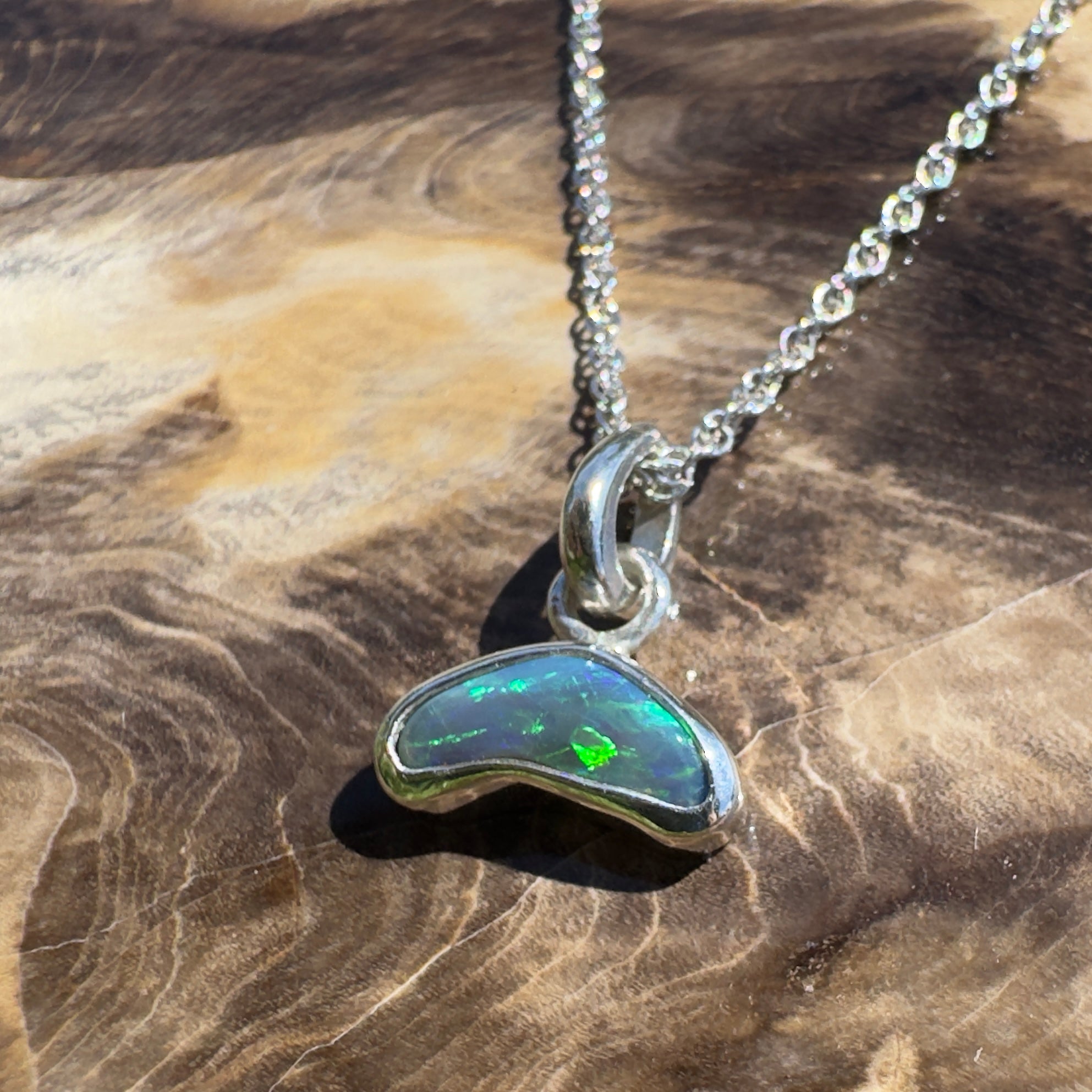 Cobourg Passage ~ 0.85ct Lightning Ridge Black Opal 925 Silver Pendant