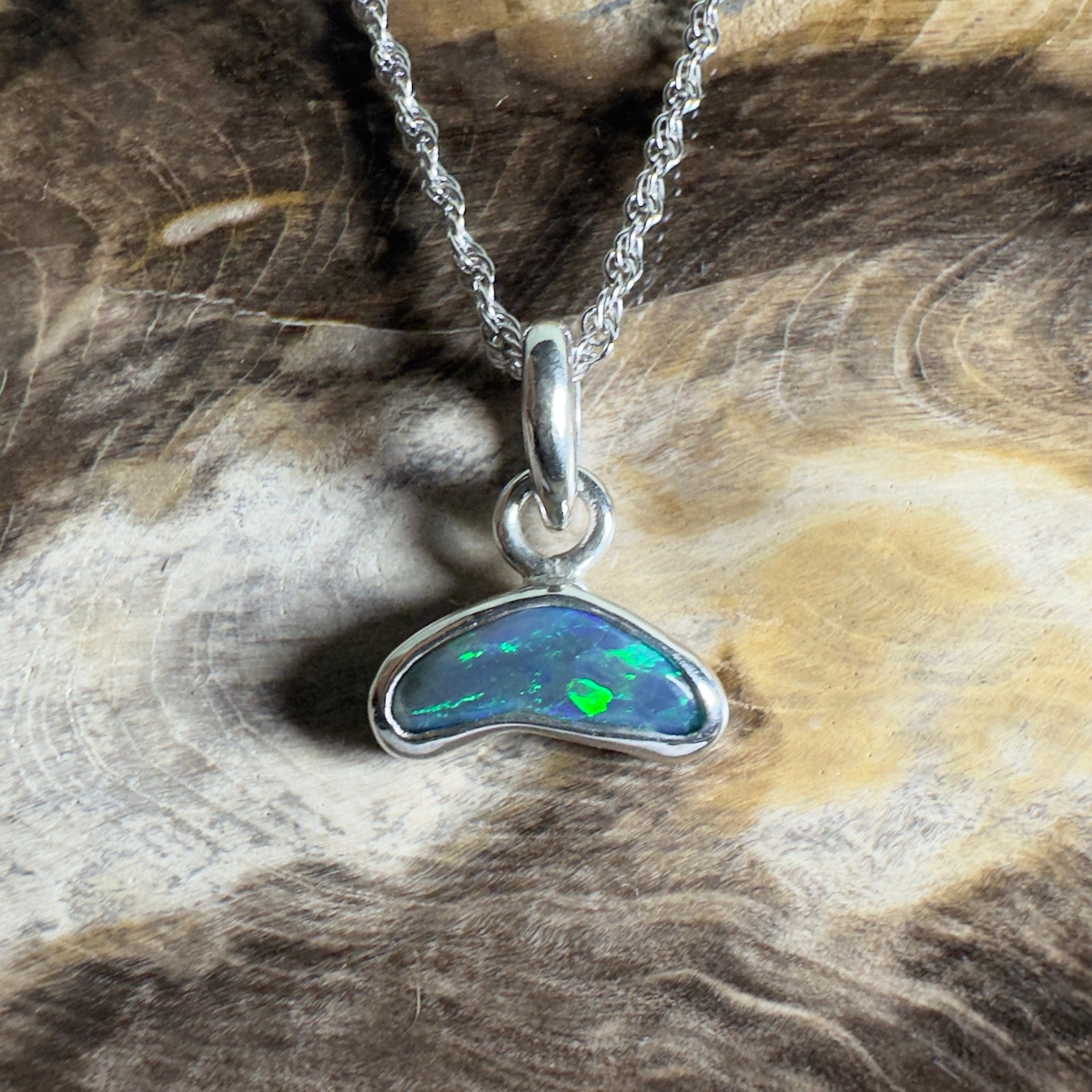 Cobourg Passage ~ 0.85ct Lightning Ridge Black Opal 925 Silver Pendant