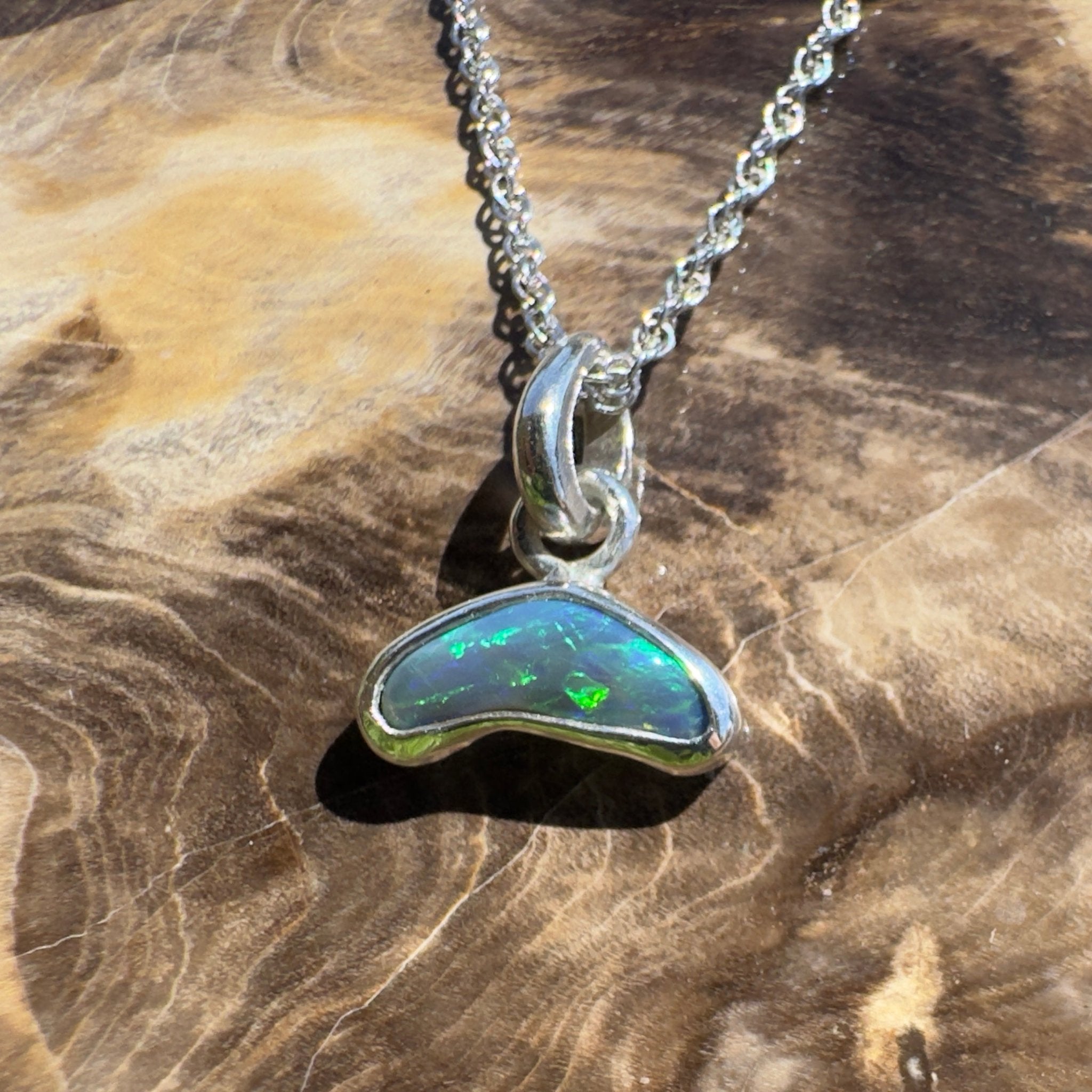 Cobourg Passage ~ 0.85ct Lightning Ridge Black Opal 925 Silver Pendant