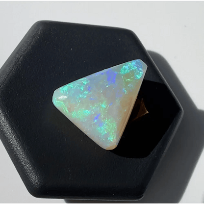 Coober Pedy Crystal Opal 3.7carat Solid Hand - Cut