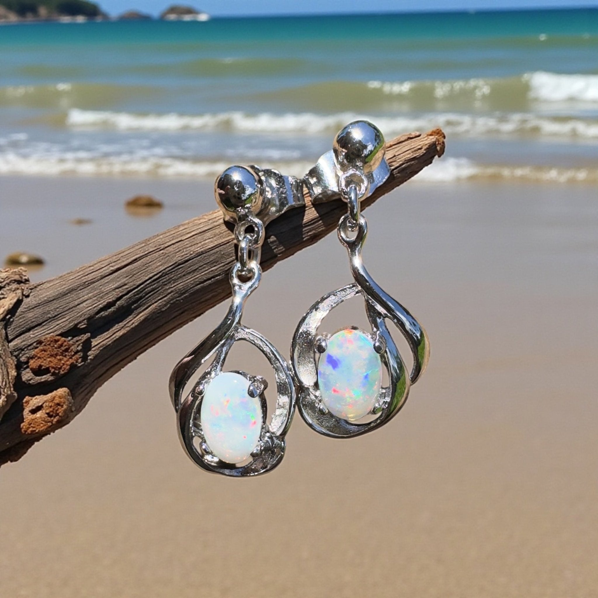 Coober Pedy Light Drop - 0.6ct Coober Pedy Opal 925 Silver Earrings