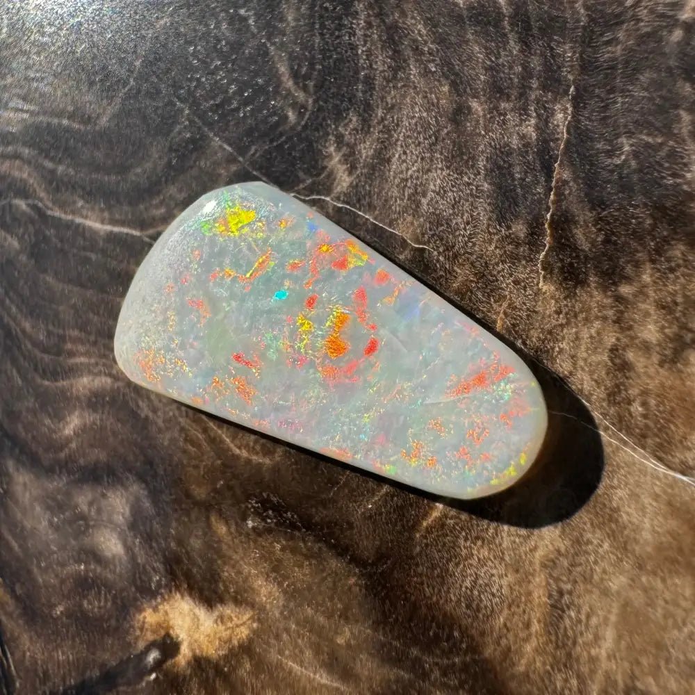 Coober Pedy Opal 2.1carat Solid Hand - Cut