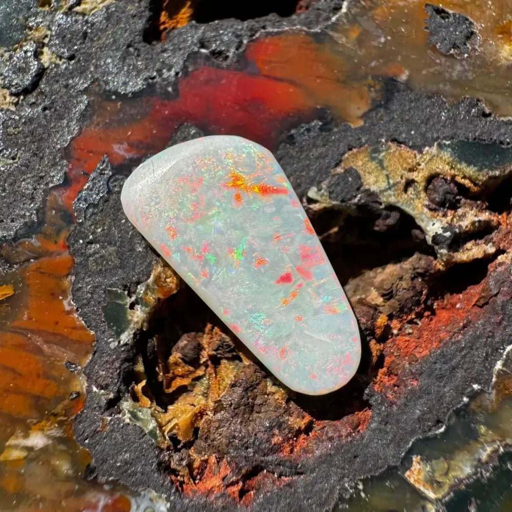 Coober Pedy Opal 2.1carat Solid Hand - Cut