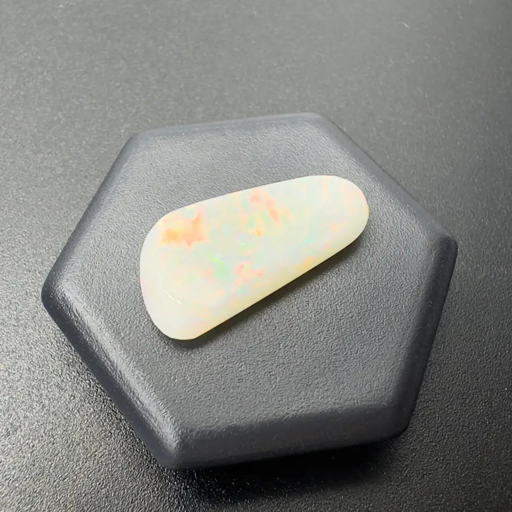 Coober Pedy Opal 2.1carat Solid Hand - Cut