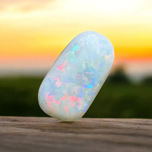 Coober Pedy Opal 3.5carat Solid Hand - Cut