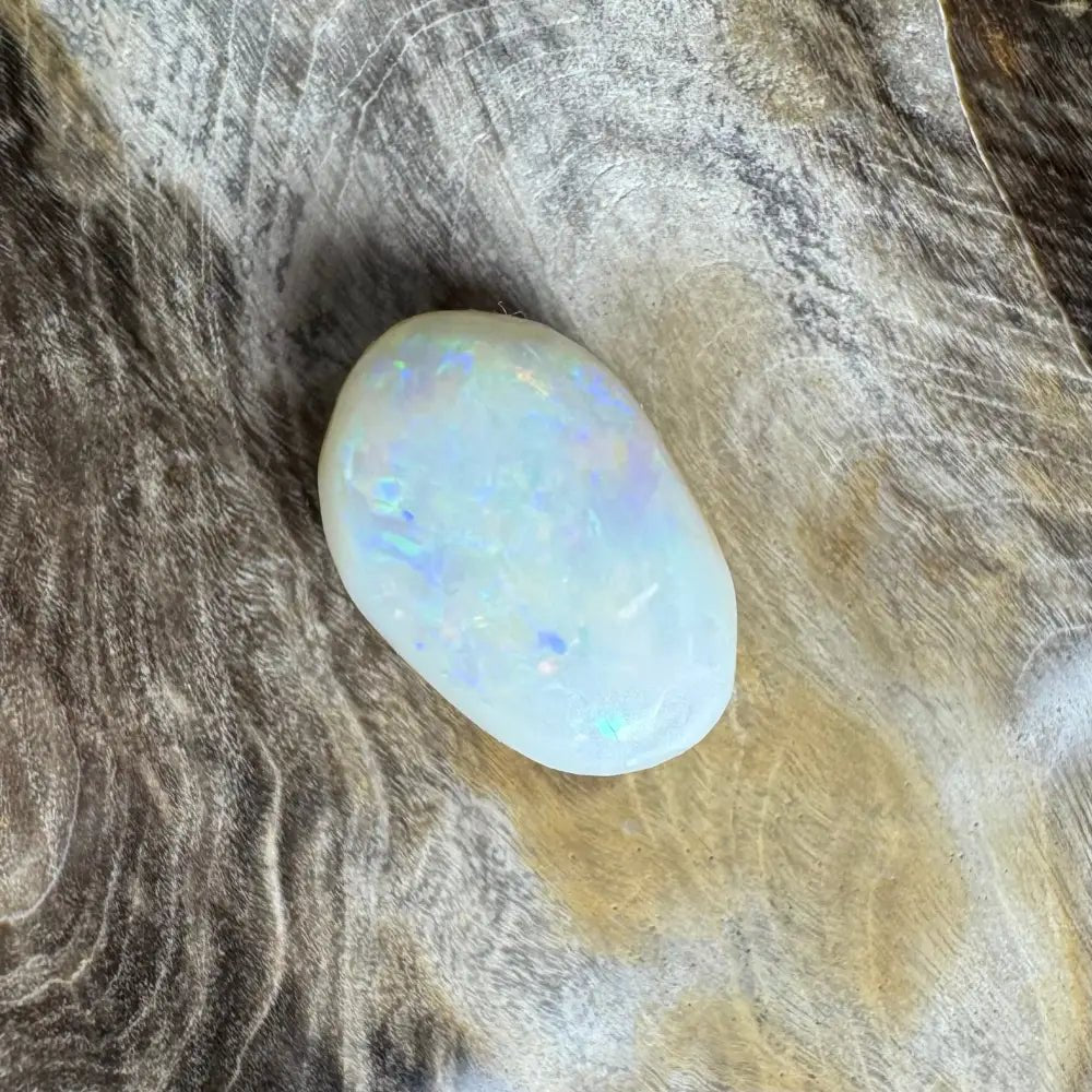 Coober Pedy Opal 4.2carat Solid Hand - Cut
