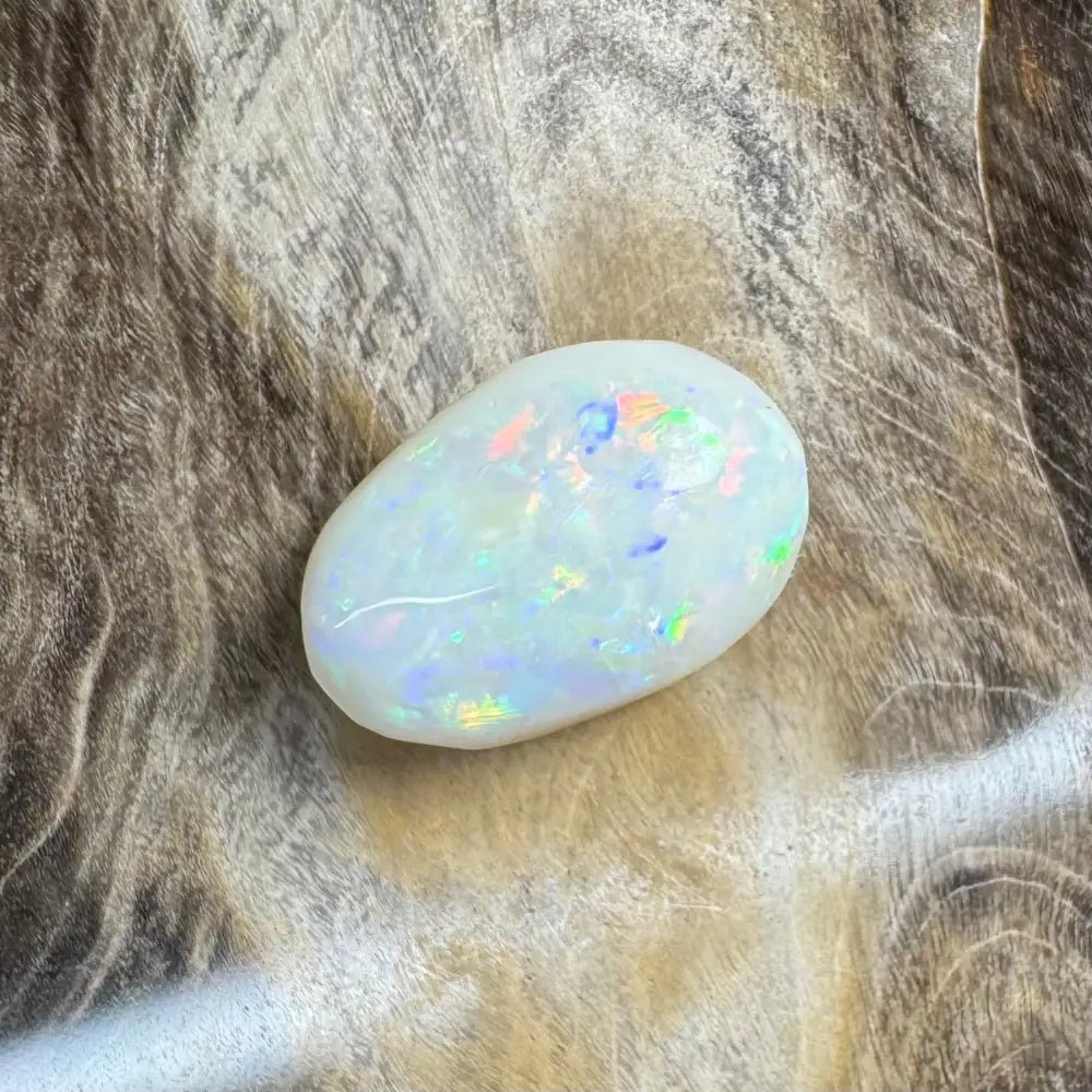 Coober Pedy Opal 4.2carat Solid Hand - Cut