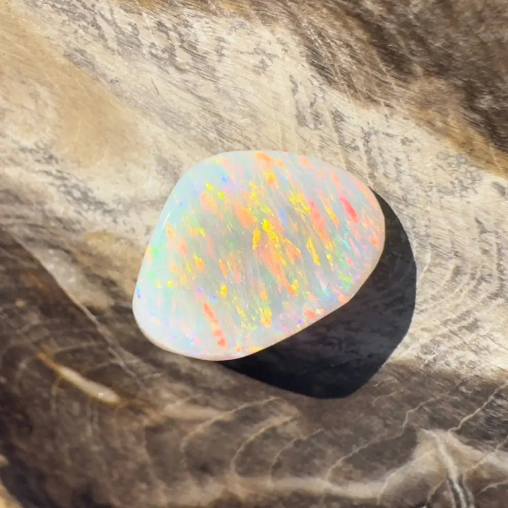 Coober Pedy Opal 4.3carat Solid Hand - Cut