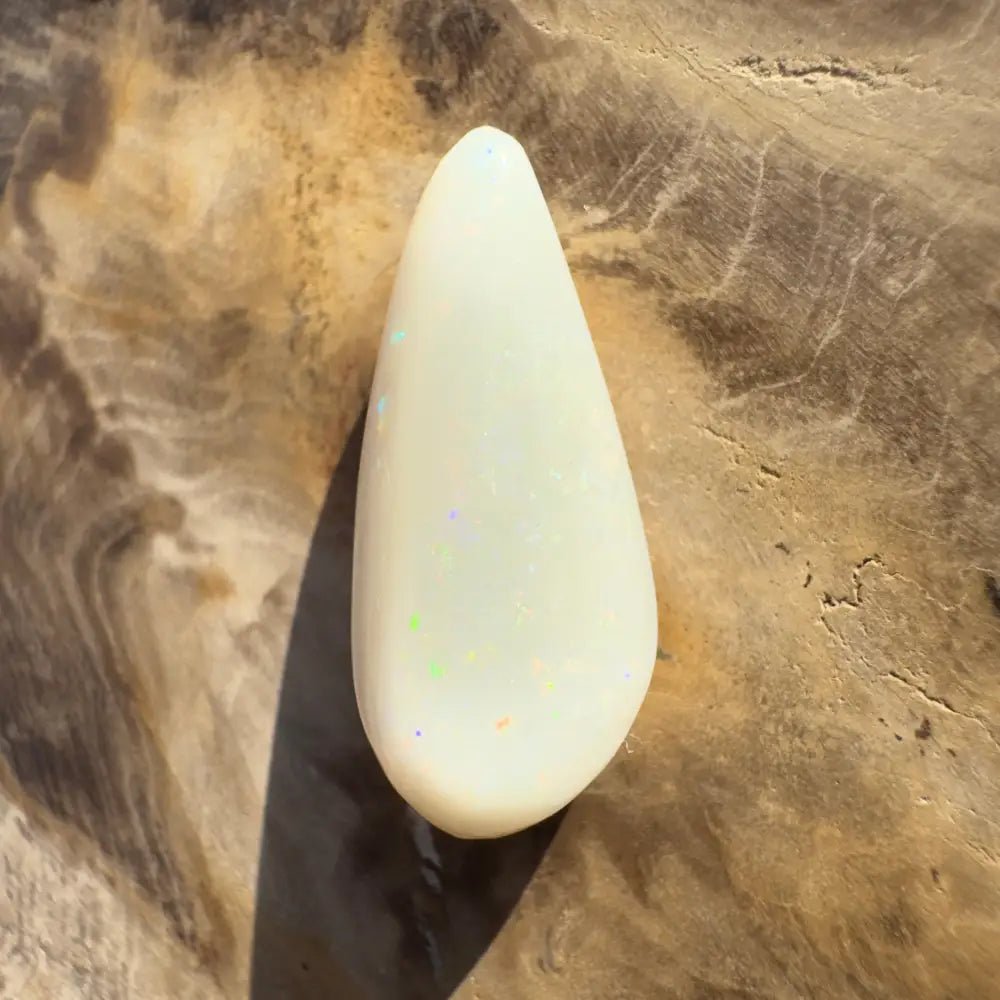 Coober Pedy Opal 8.5carat Solid Hand - Cut