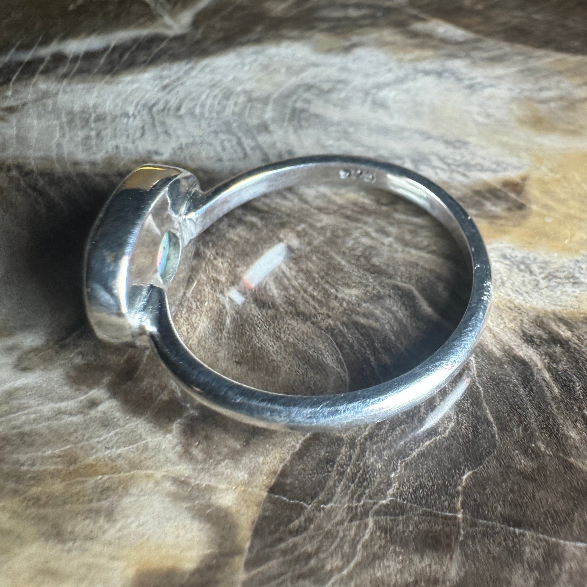 Coober Reds ~ 0.9ct Solid Coober Pedy Opal 925 Silver Ring