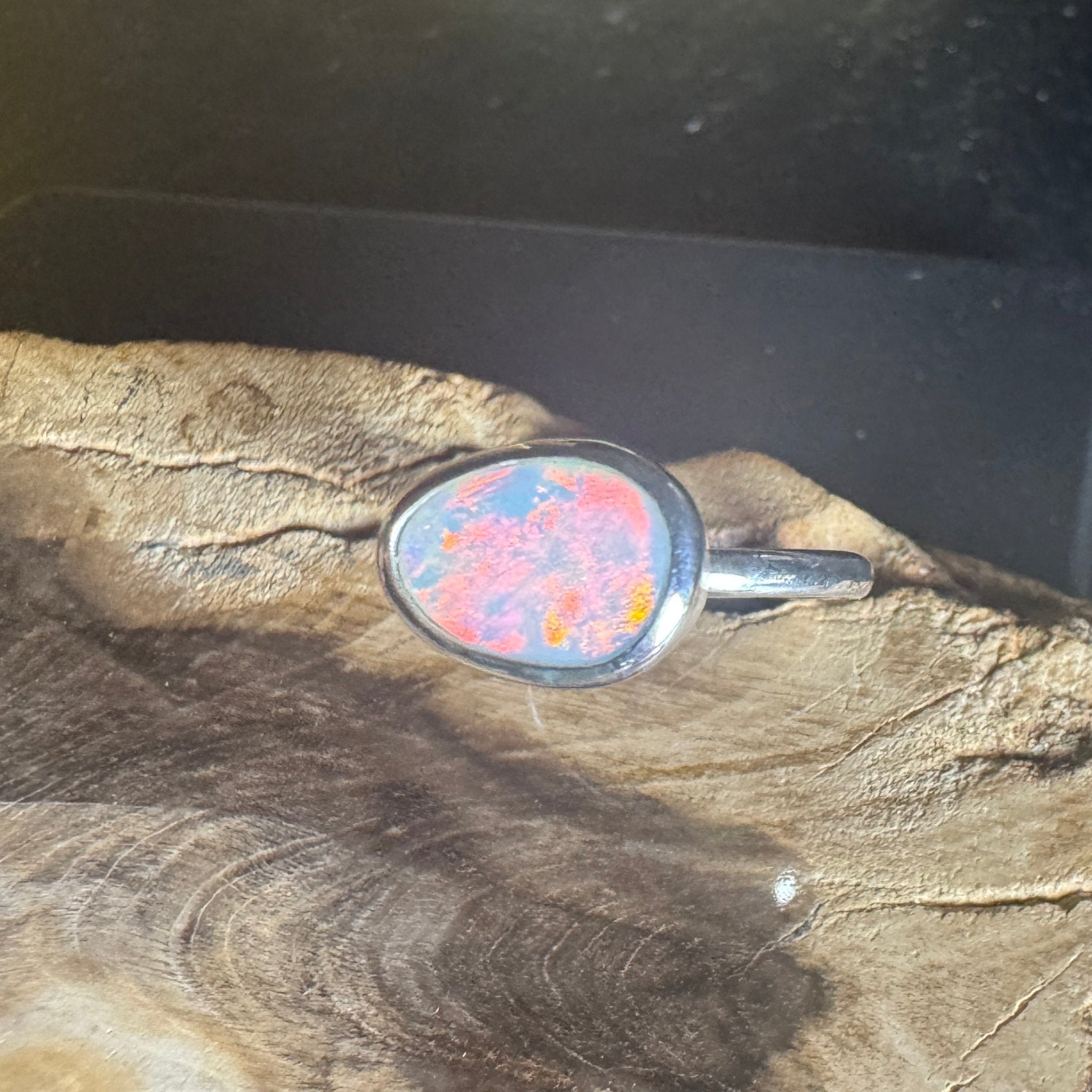 Coober Reds ~ 0.9ct Solid Coober Pedy Opal 925 Silver Ring