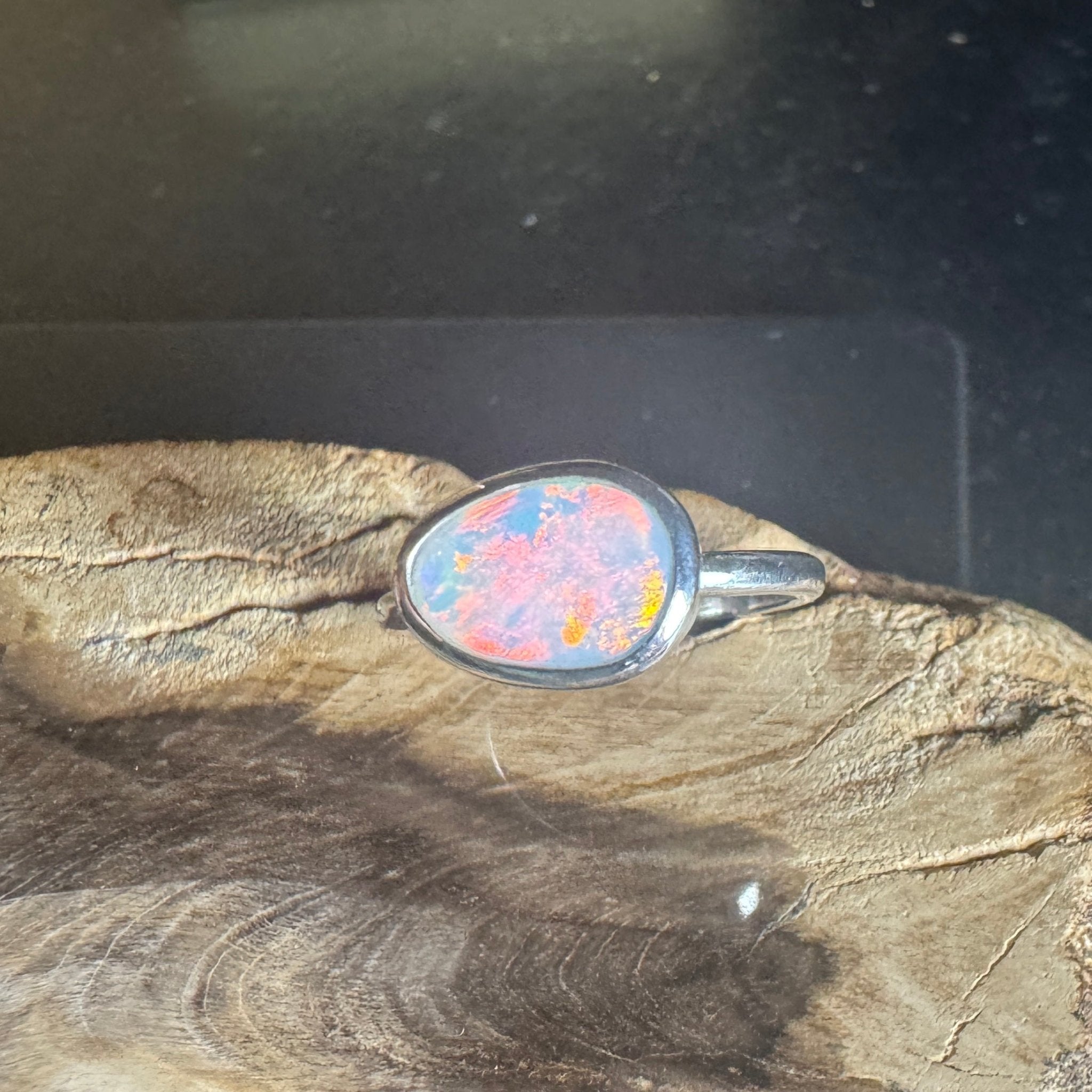Coober Reds ~ 0.9ct Solid Coober Pedy Opal 925 Silver Ring