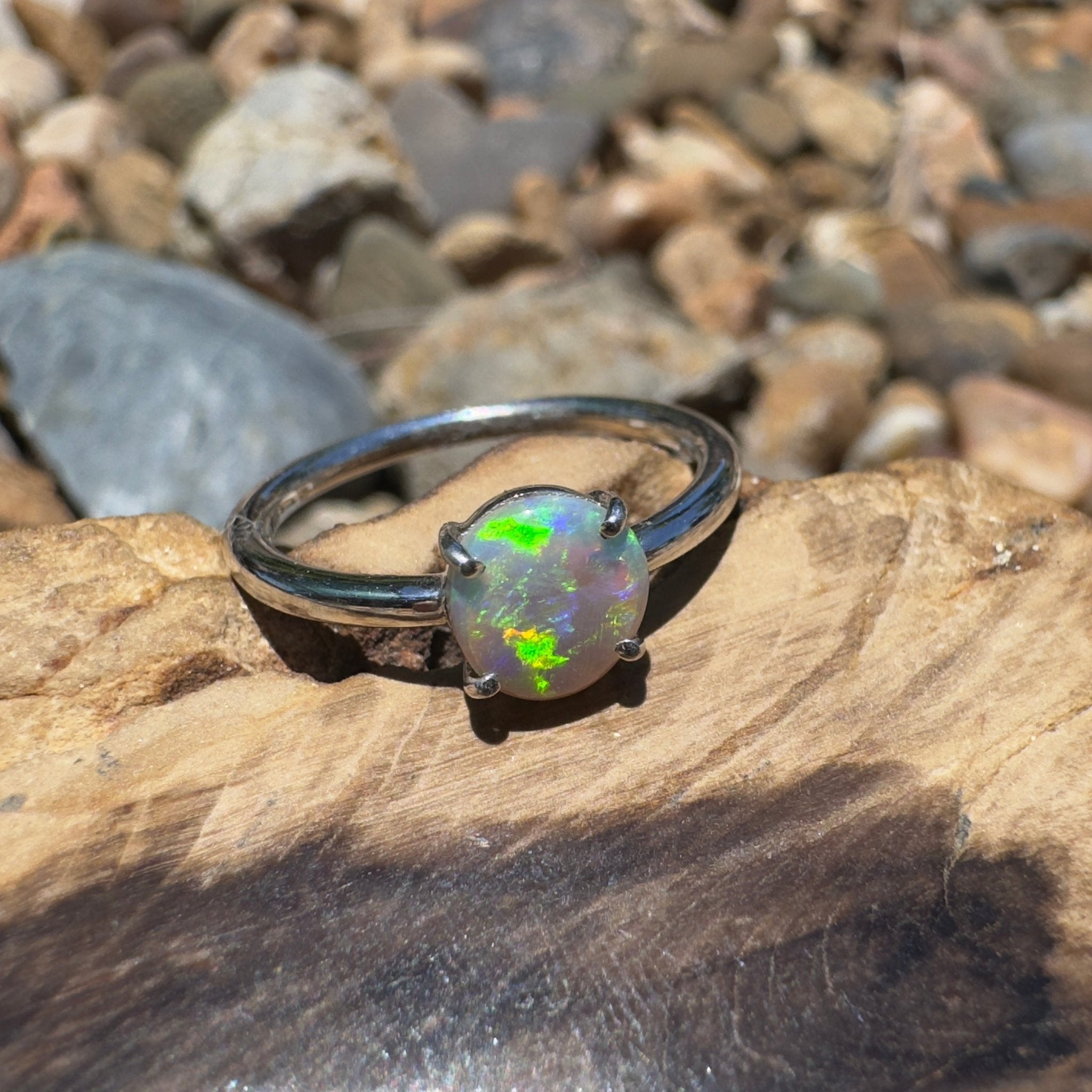 Cooktown Reef Line – 0.7ct Lightning Ridge Opal 925 Silver Ring