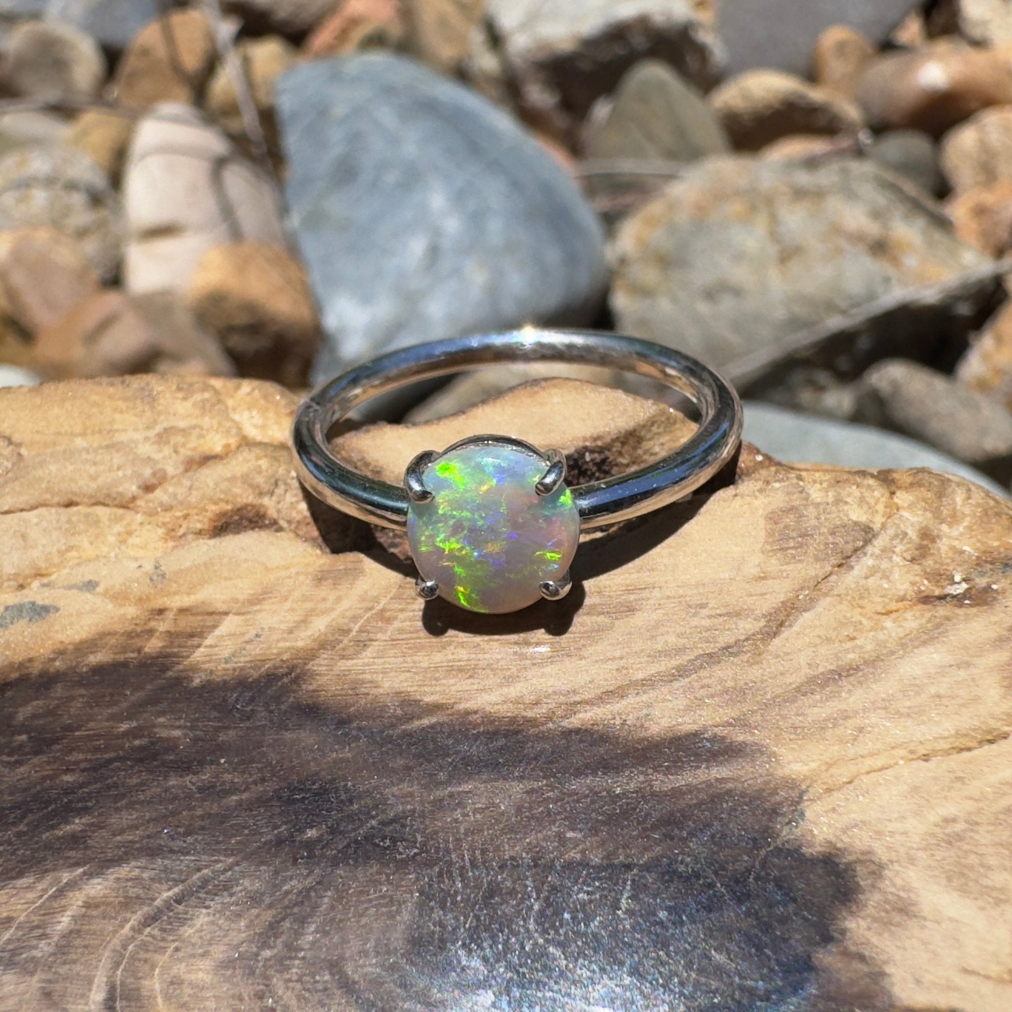 Cooktown Reef Line – 0.7ct Lightning Ridge Opal 925 Silver Ring