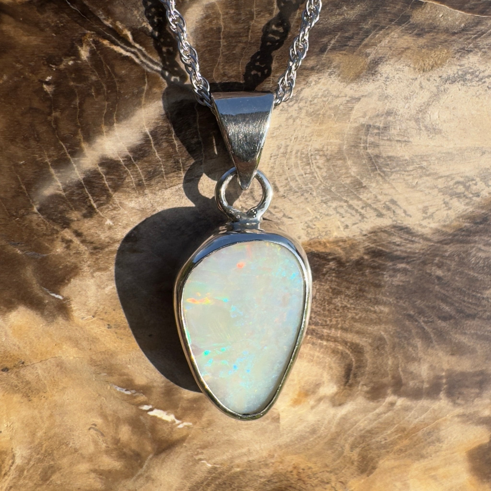 Coolum Breeze – 4.9ct Solid Lightning Ridge Opal 925 Sterling Silver Pendant Necklace