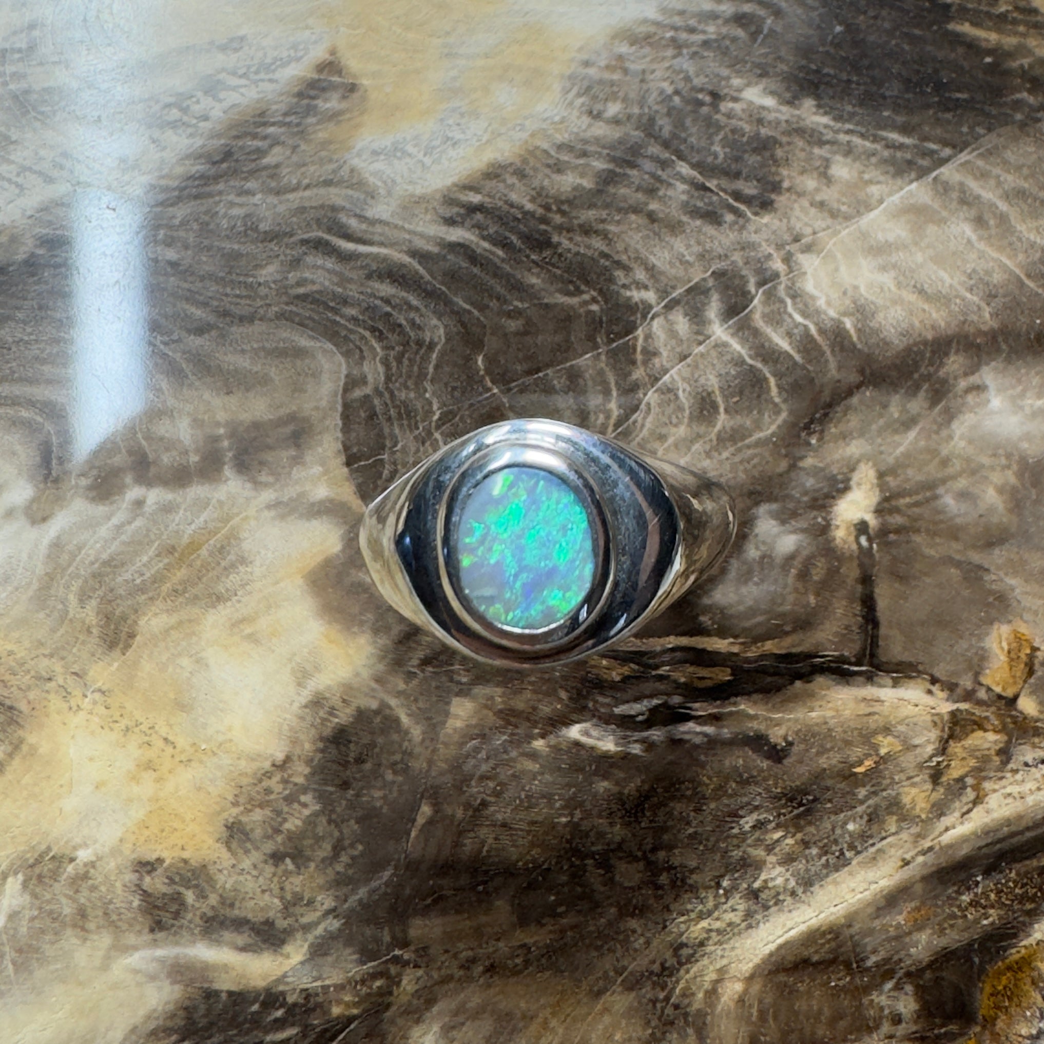 Coral Sea Current – 1.1ct Lightning Ridge Solid Opal 925 Sterling Silver Ring