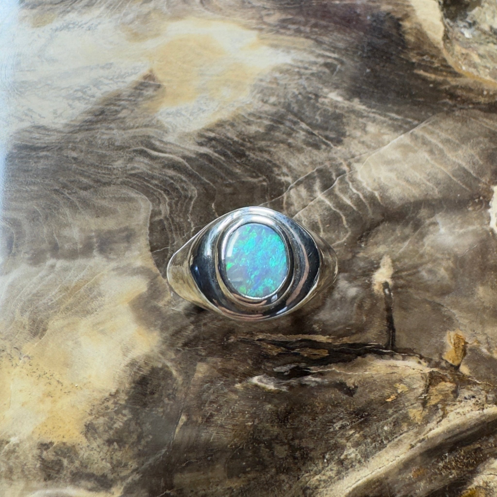 Coral Sea Current – 1.1ct Lightning Ridge Solid Opal 925 Sterling Silver Ring