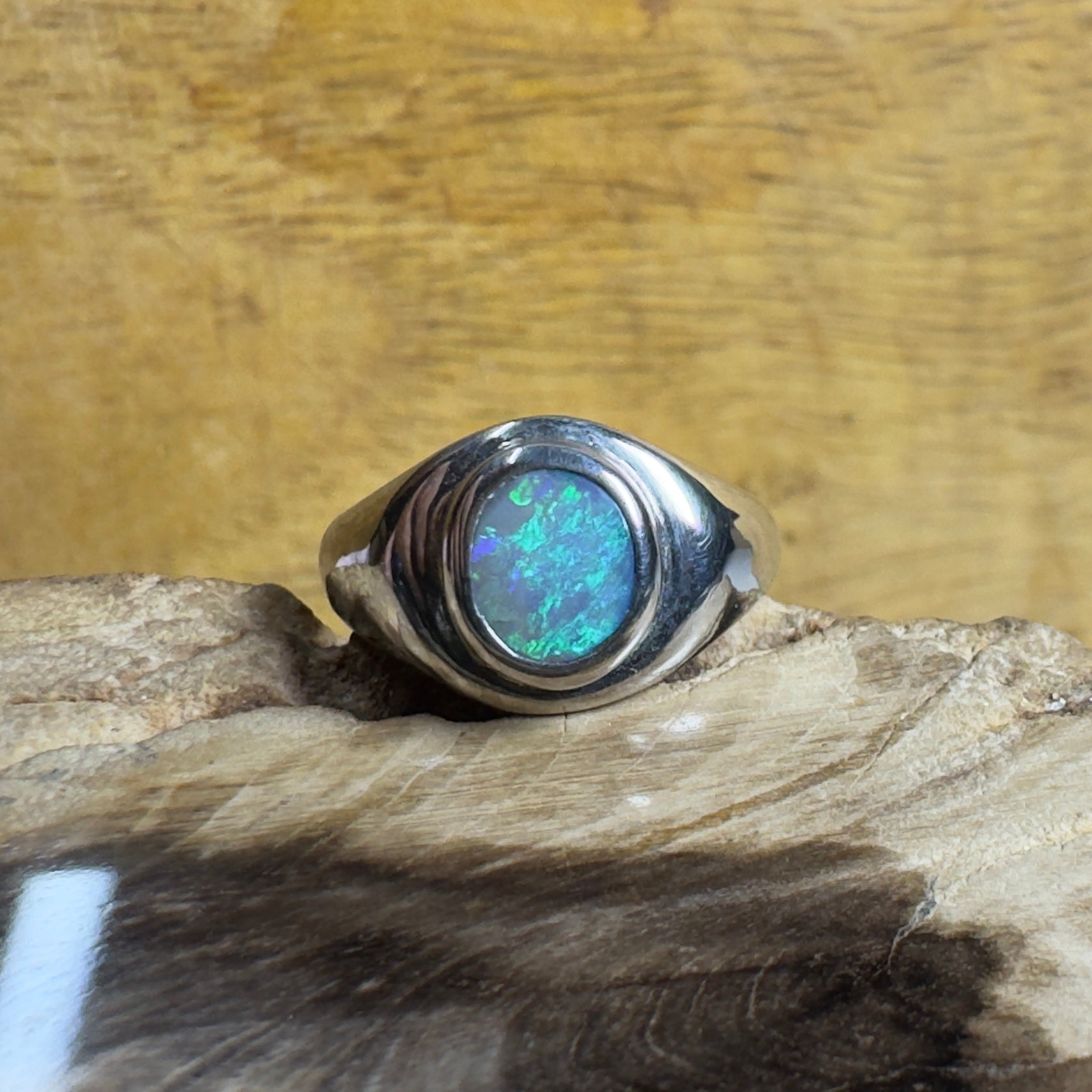 Coral Sea Current – 1.1ct Lightning Ridge Solid Opal 925 Sterling Silver Ring