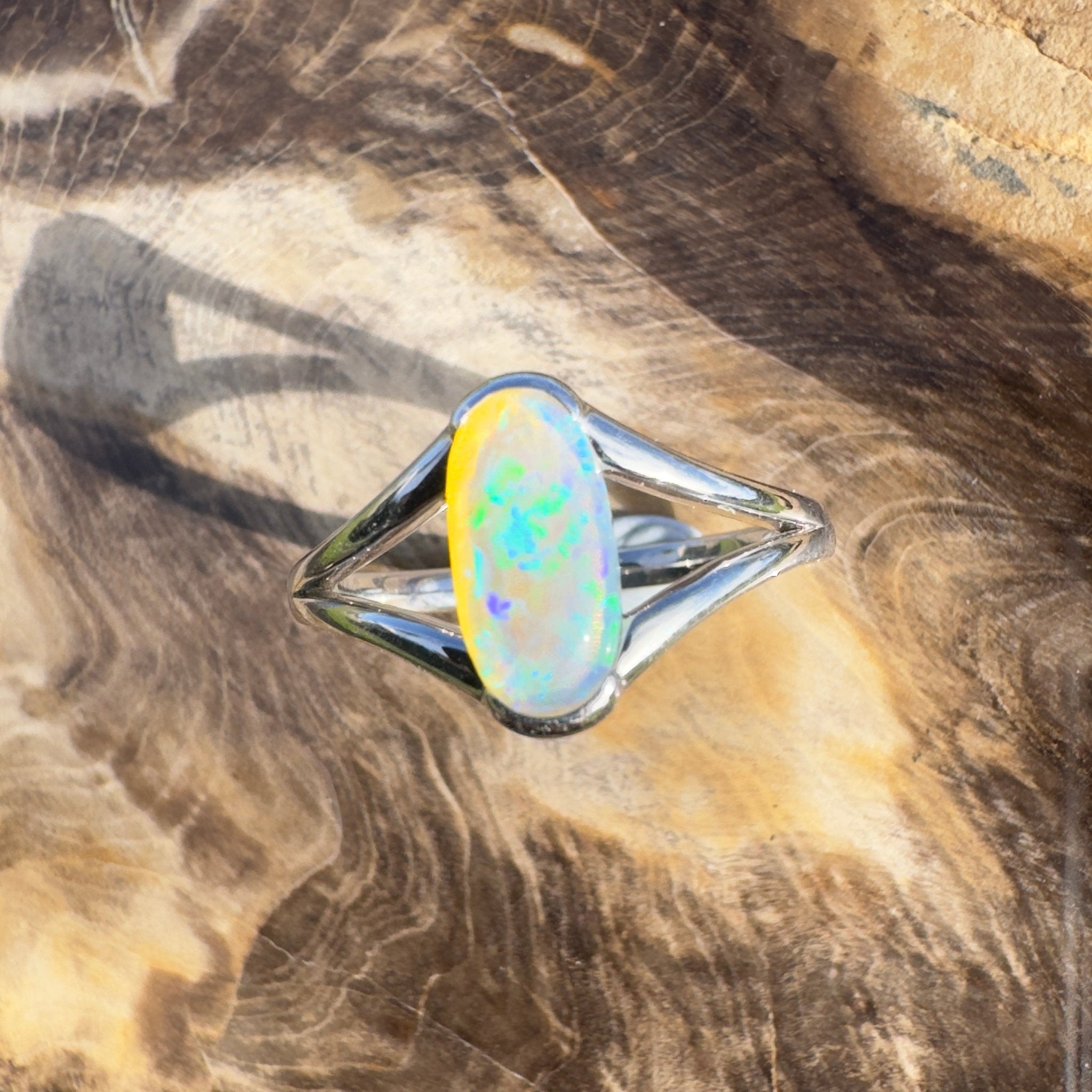 Coral Sea Dreaming ~ 0.8ct Solid Coober Pedy Crystal Opal 925 Sterling Silver Ring